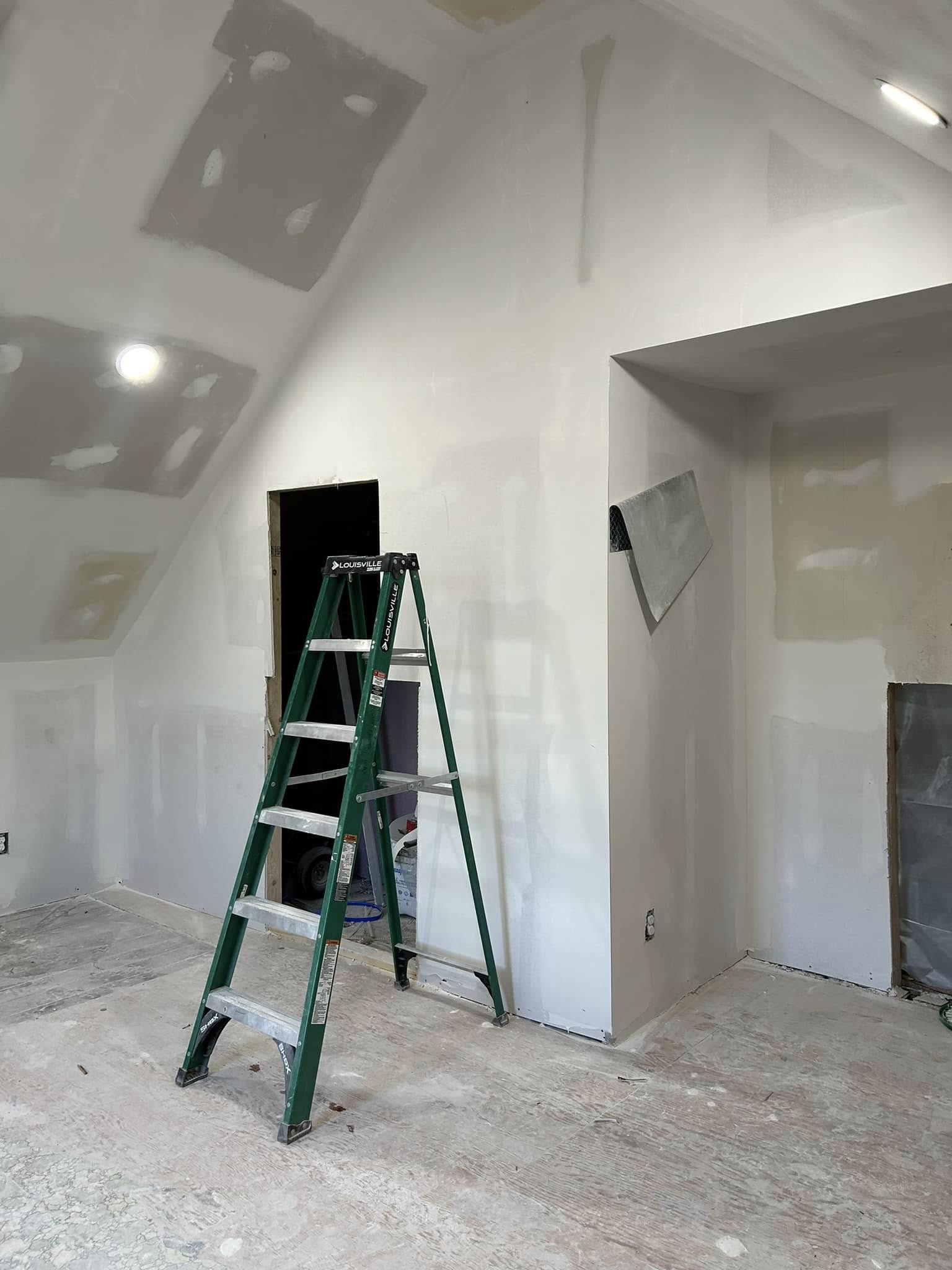  for Hovest Construction and Woodworking in Putnam County, OH