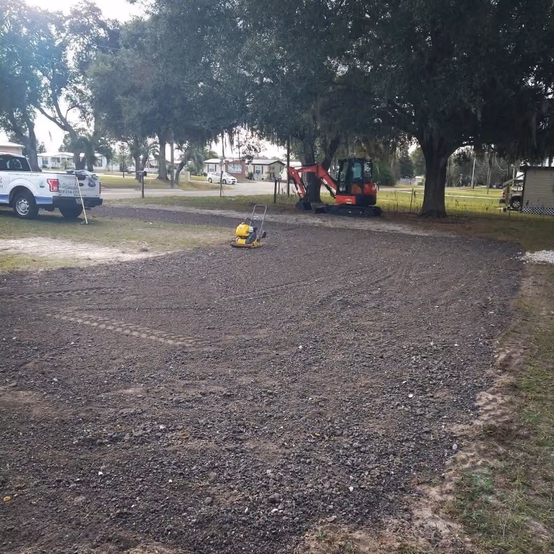 Soft Parking Area Turned Into a Solid Gravel Roundabout Driveway