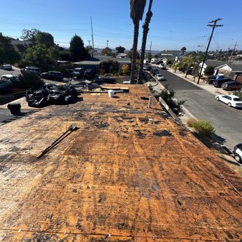 Roofing company Mister Roofing Inc in Bonita, CA