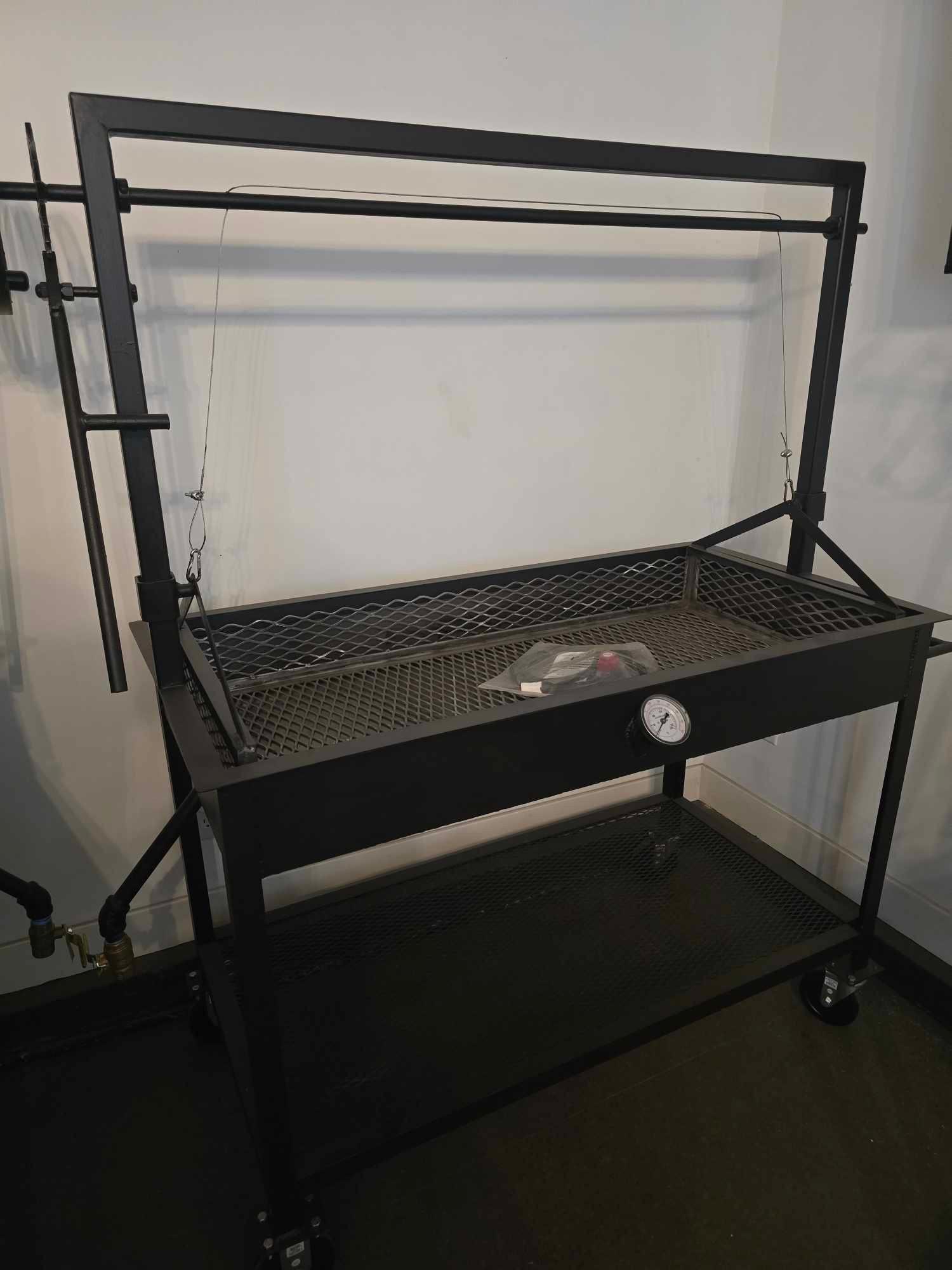 4 x 2 custom fryer with crank wheel, angled view