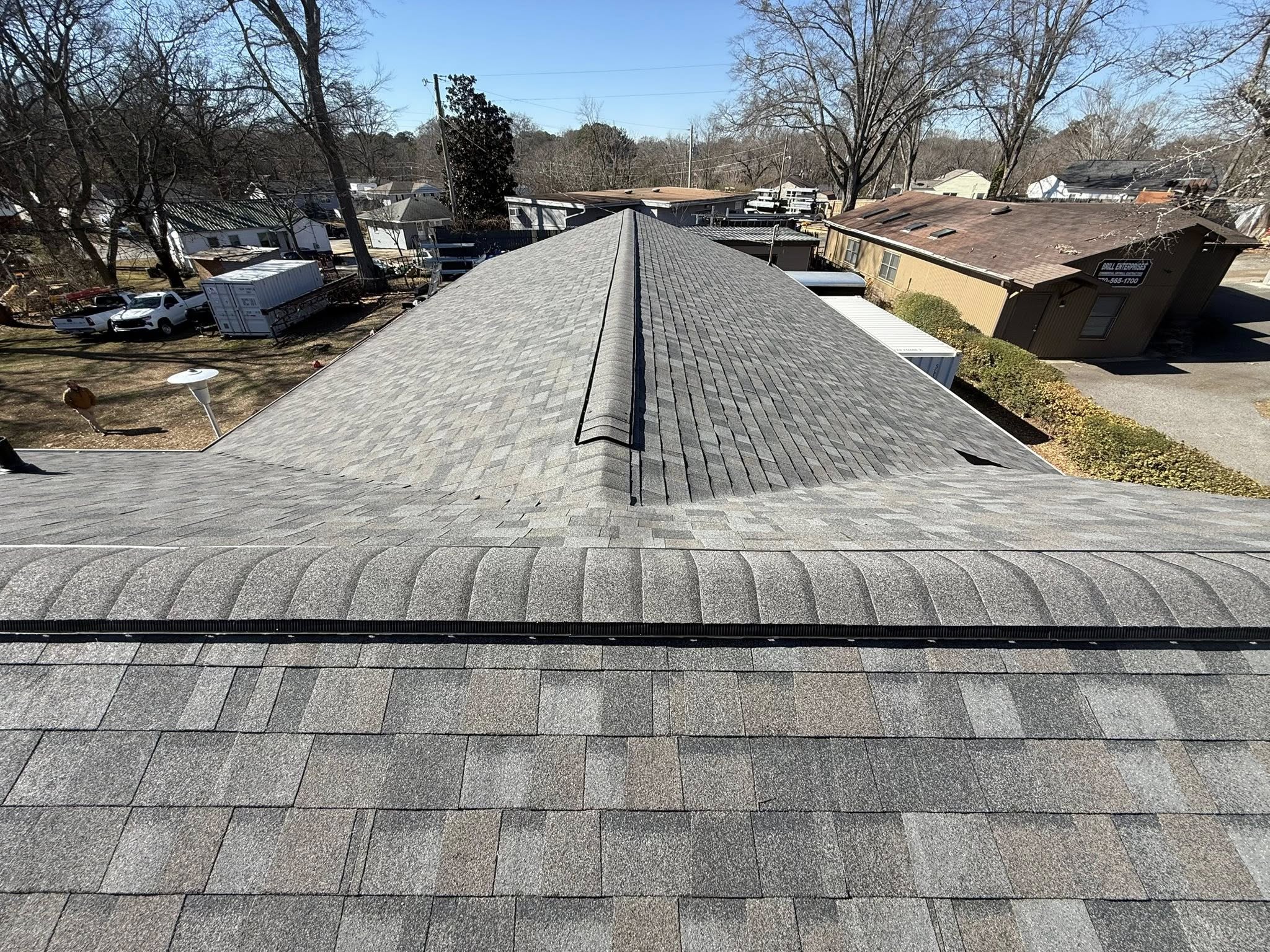 Roofing company Dollar Roofing & Gutters in Jeffersonville, GA