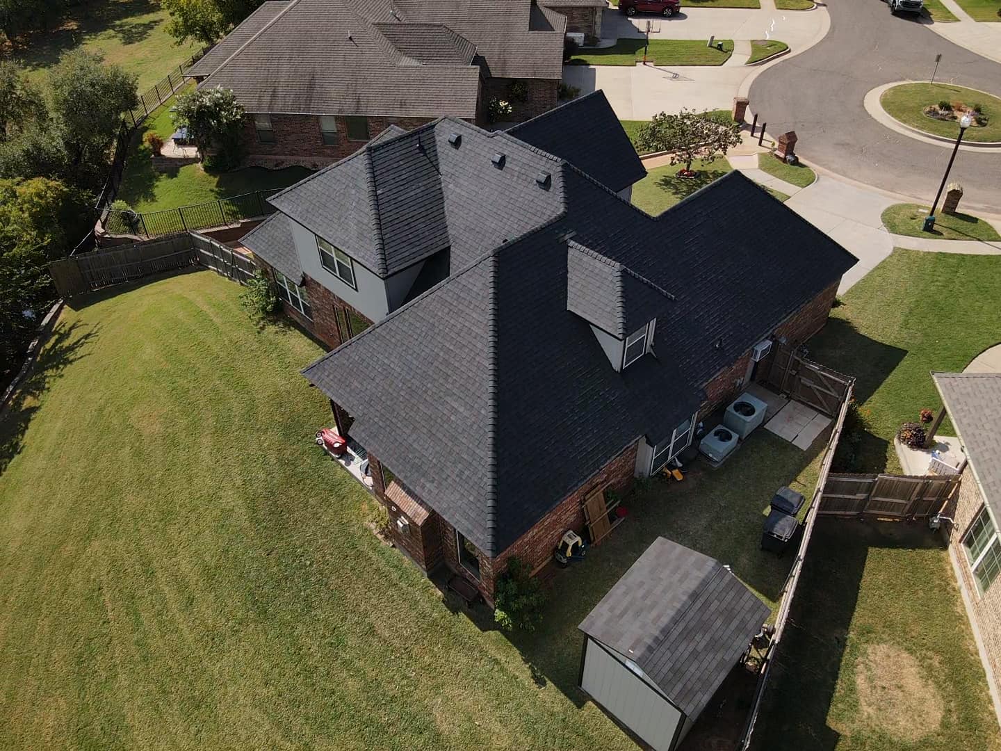 Clutch Roofing & Construction team in Mustang, OK - people or person