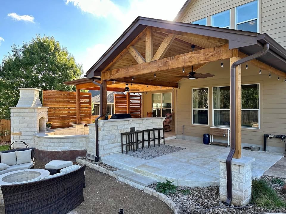 Deck and patio project by Luxurious Construction LLC