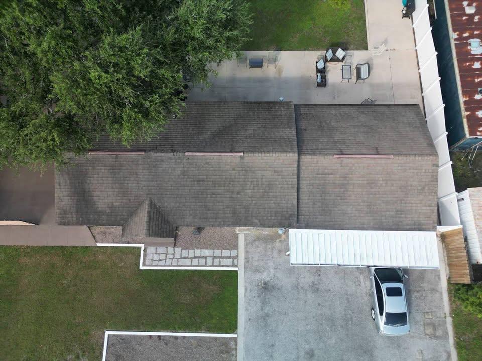  for I NEED A ROOF in Tampa, Florida