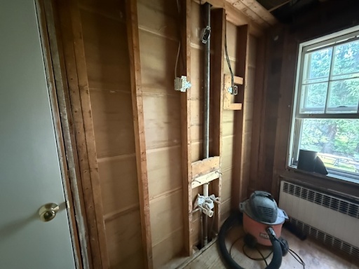  for Ivancho Récords in Lawrence, MA