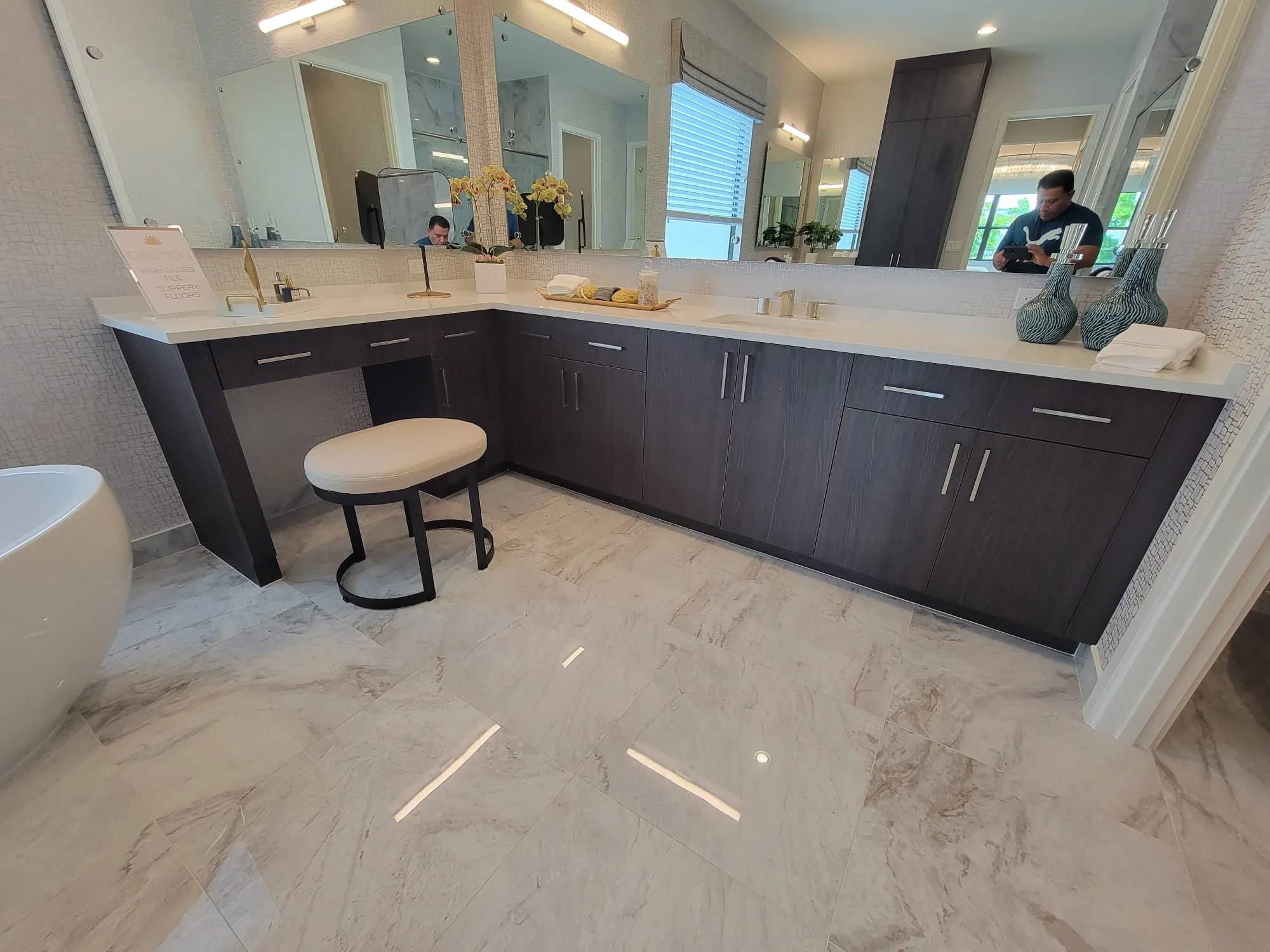  for Handyman Group Inc. in Lauderhill, FL