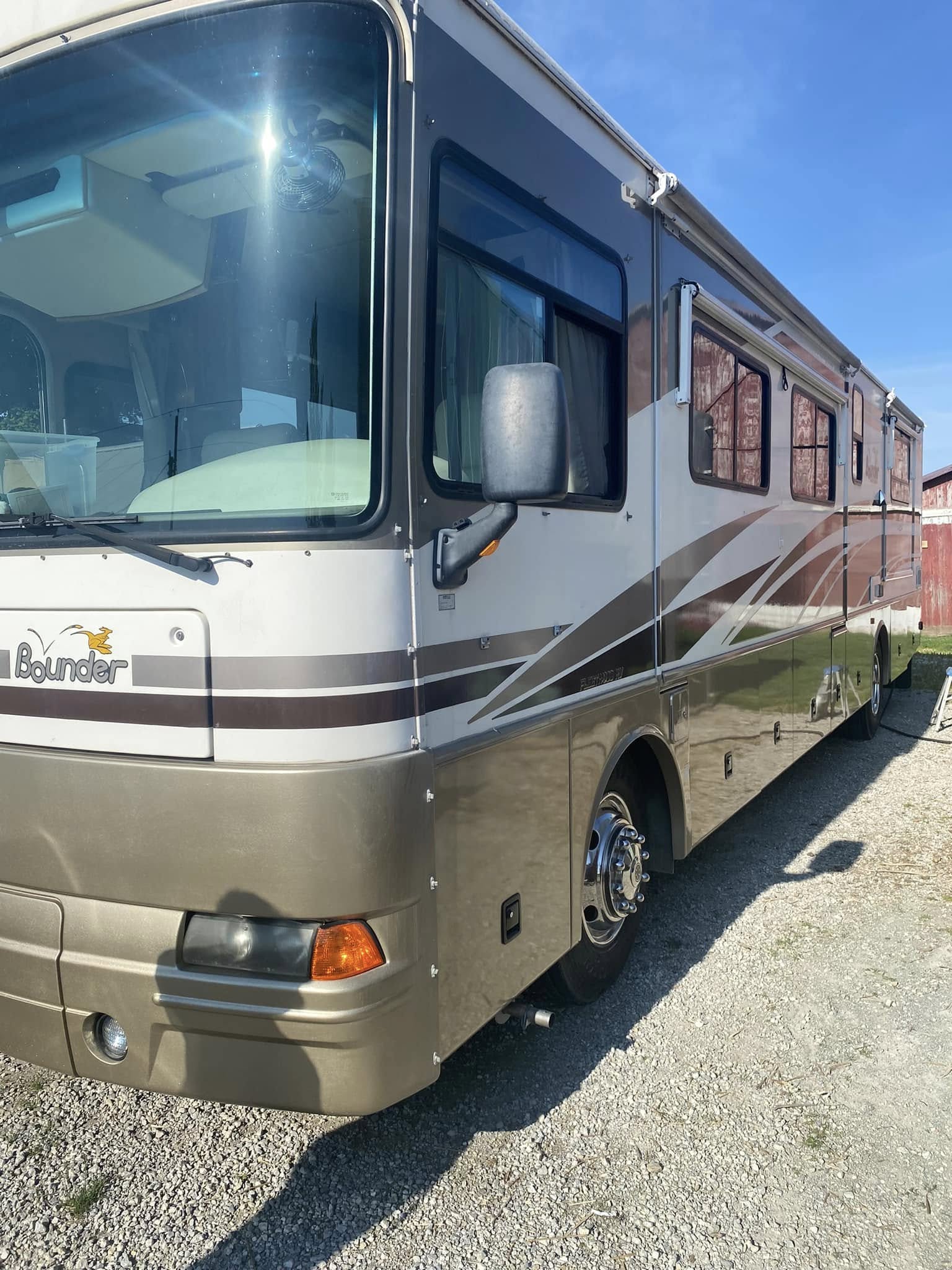 Rv Repair Services company Happy Trails RV Repair Services LLC in Akron, IN