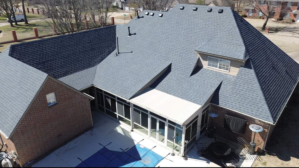 Storm Master Roofing and Renovation team in Tulsa, OK - people or person