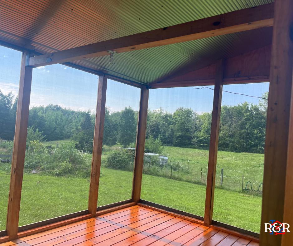 construction & remodeling company company R&R Home Solutions in Paducah, KY