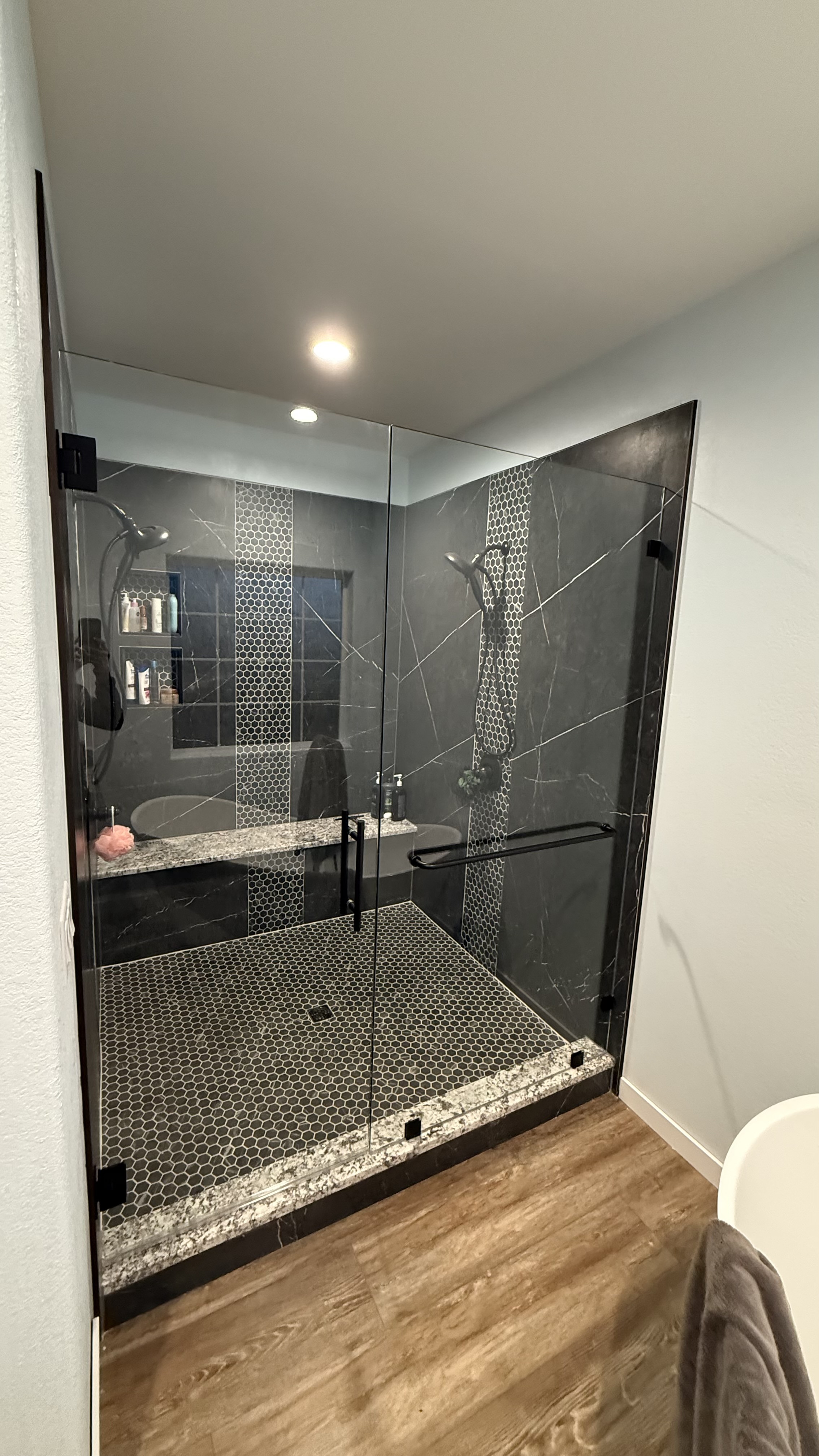 Limitless Glass & Door LLC team in Pueblo, CO - people or person