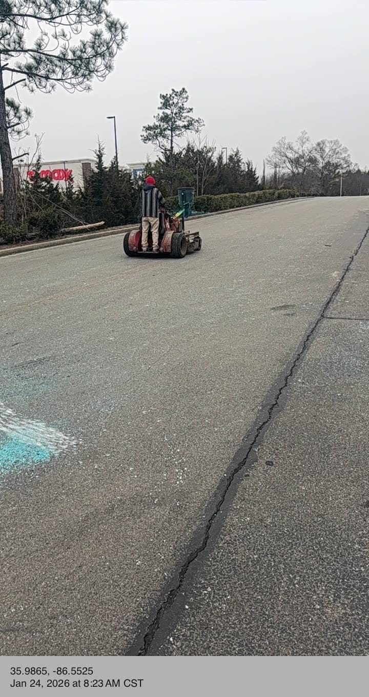  for The Right Price Right Choice Lawn Care Services in Murfreesboro, TN