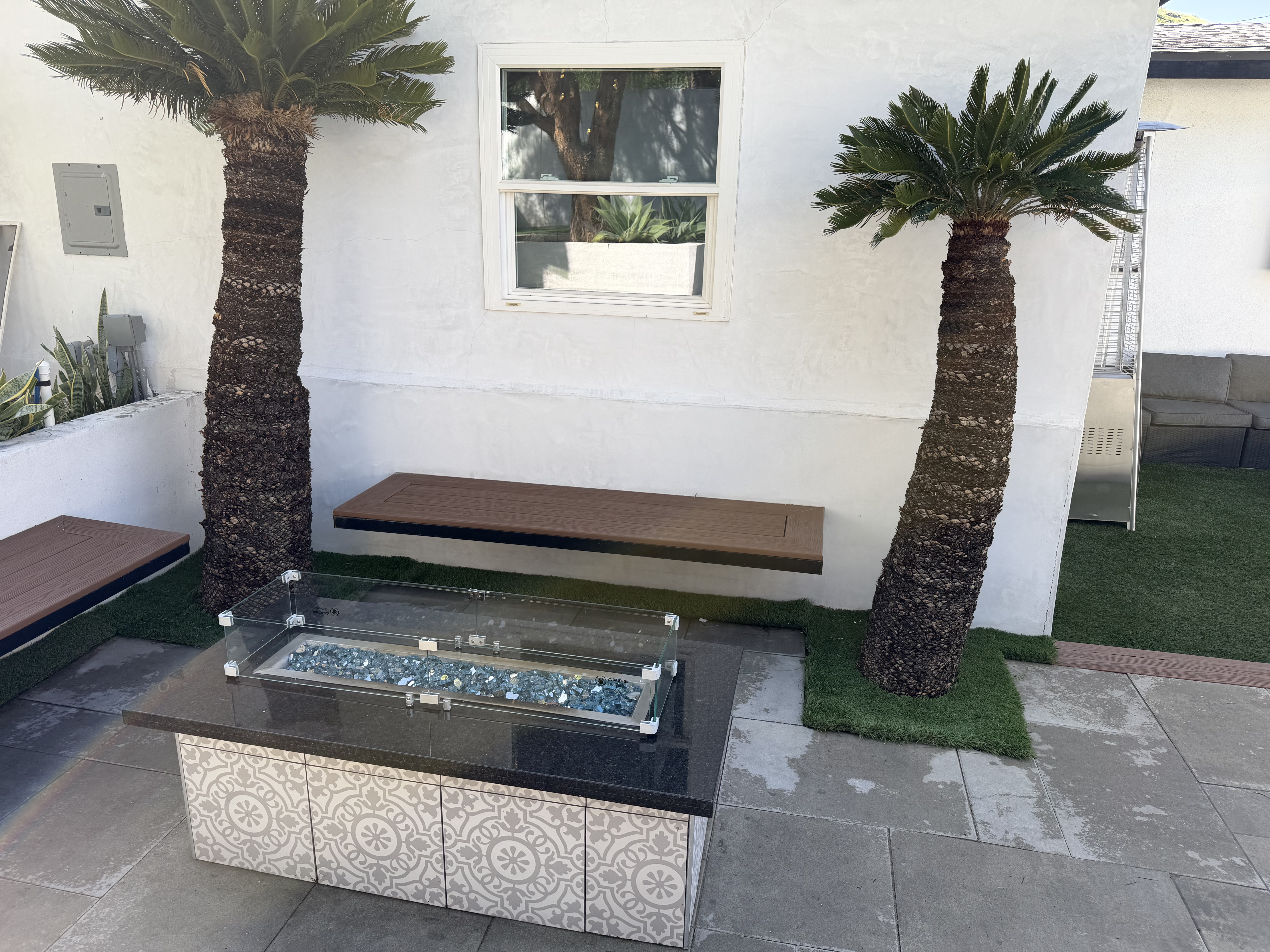  for DLux Outdoor Creations in Orange County, CA