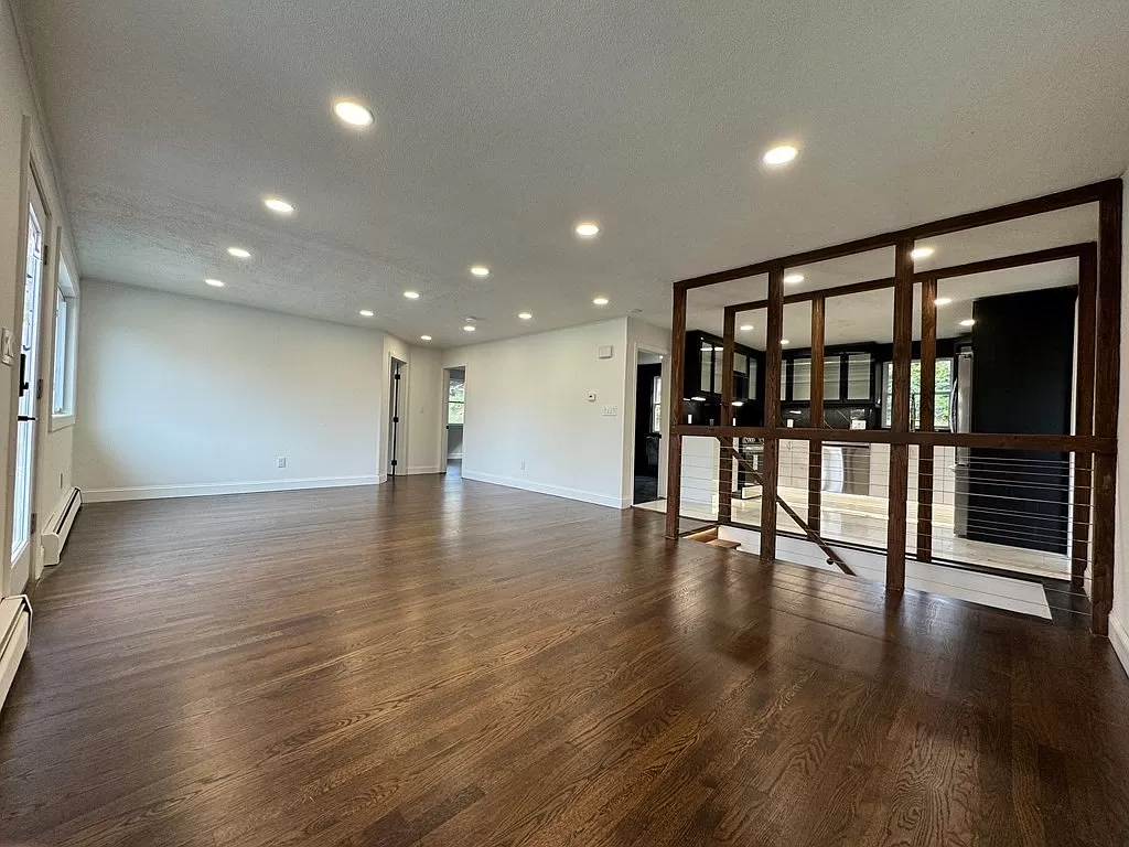 Electrical Services company Santiago Electric in Middlesex County, MA