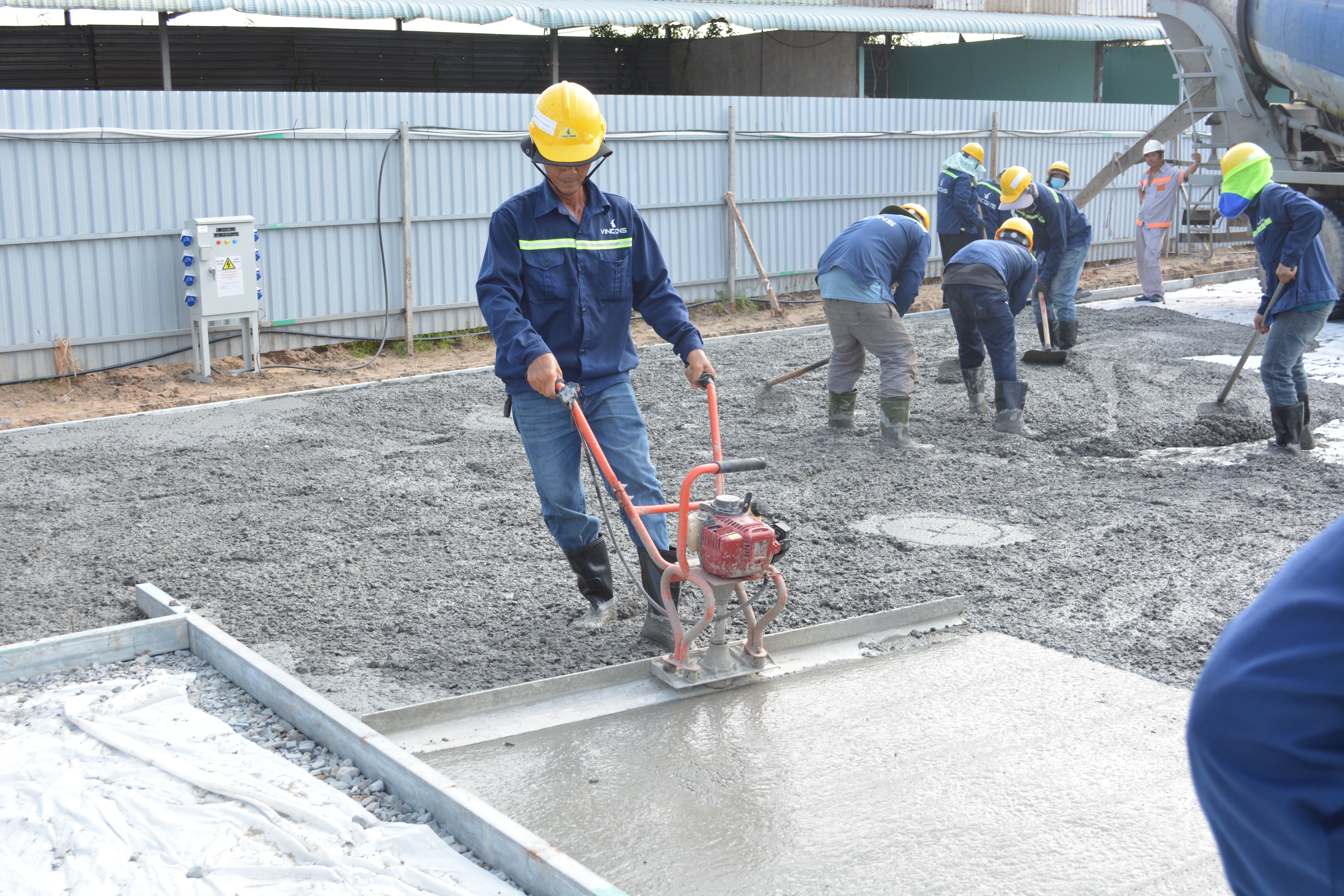 Concrete foundation pour