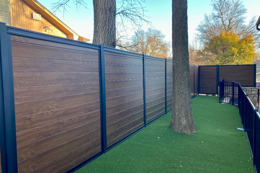 Fencing company Anywhere Fencing Plus in Fresno, CA