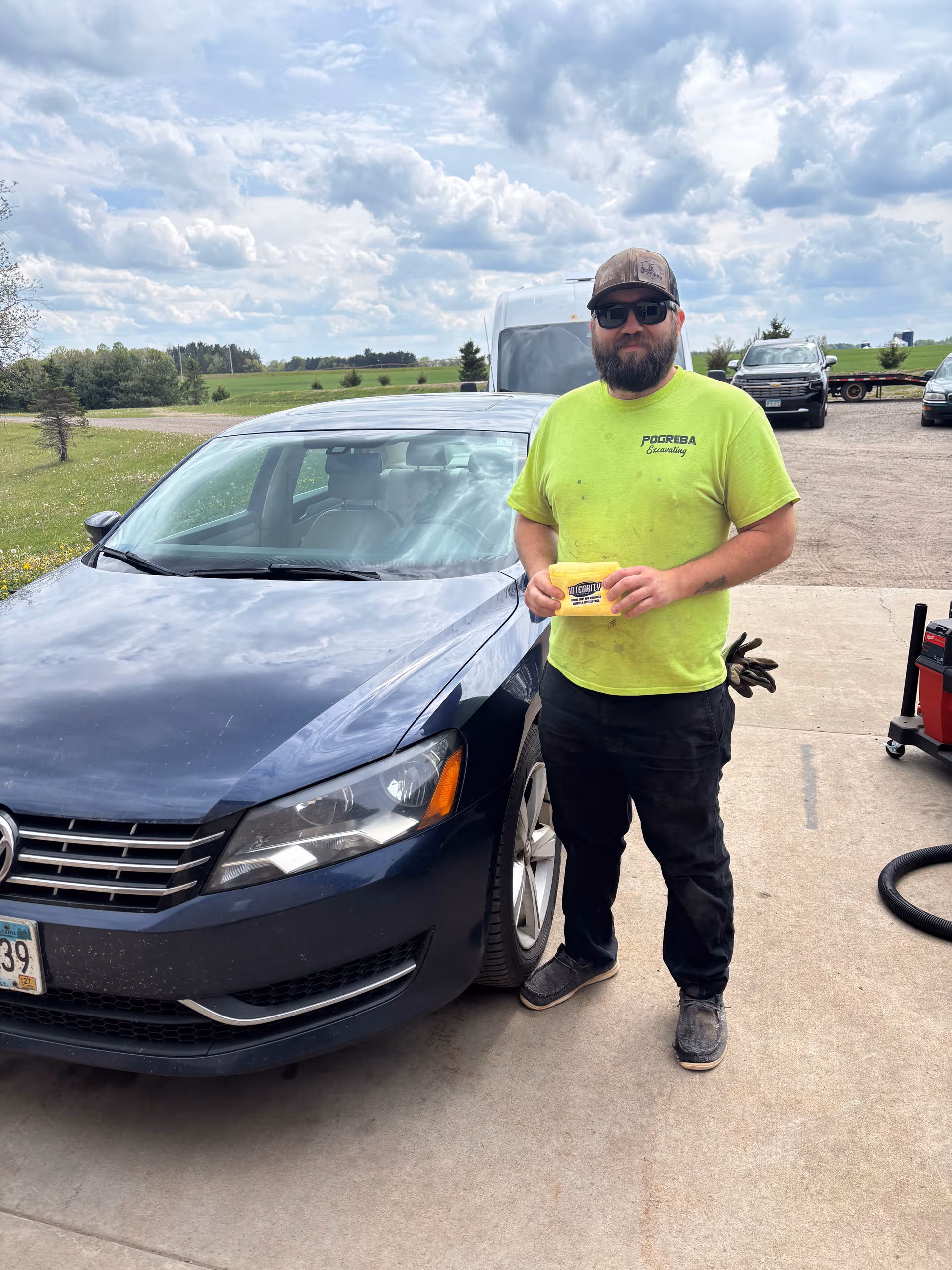 Volkswagen Passat Windshield Replacement for a Repeat Customer