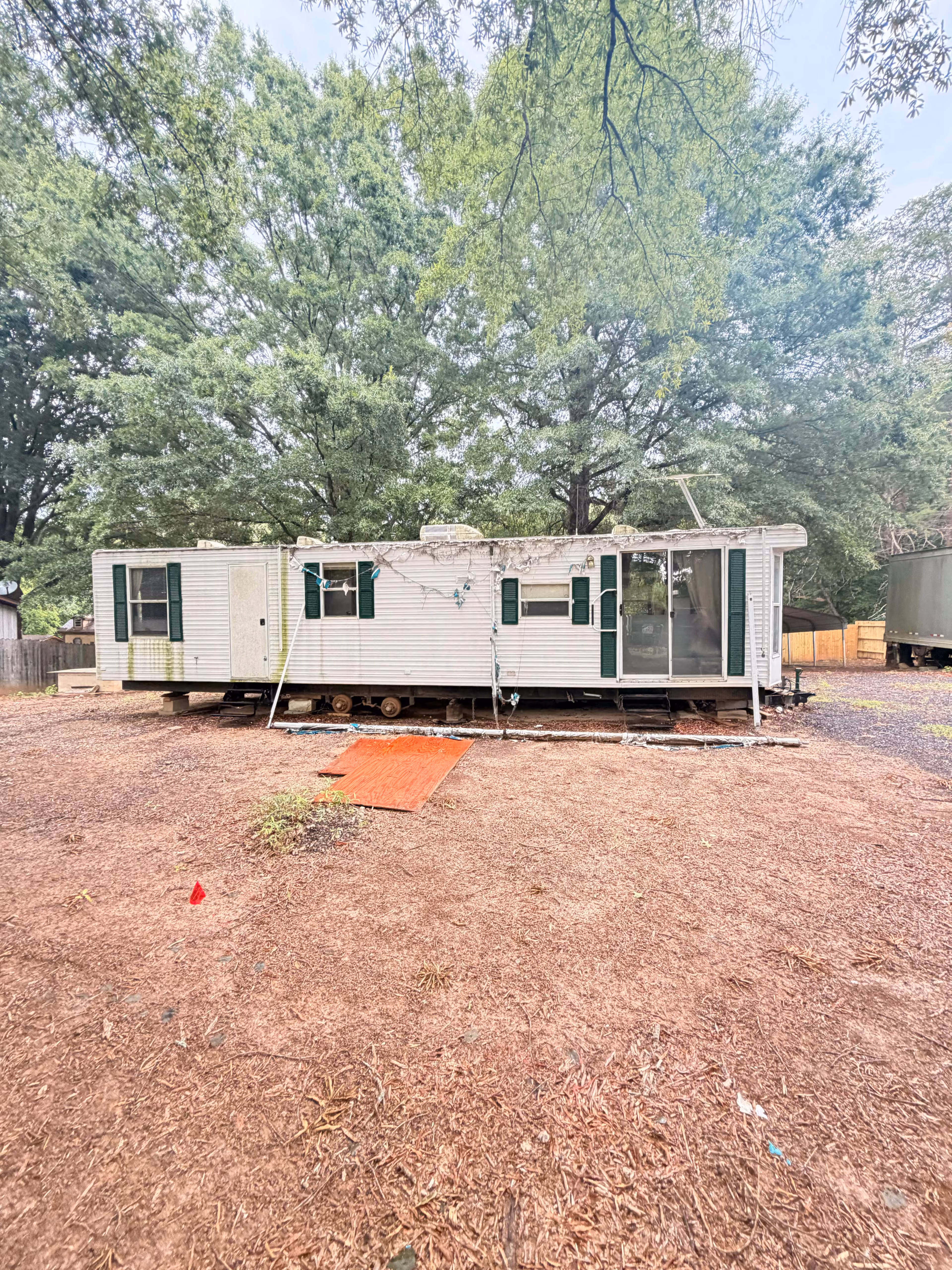 Mobile Home Demolition and Pad Clearing in Walkertown NC