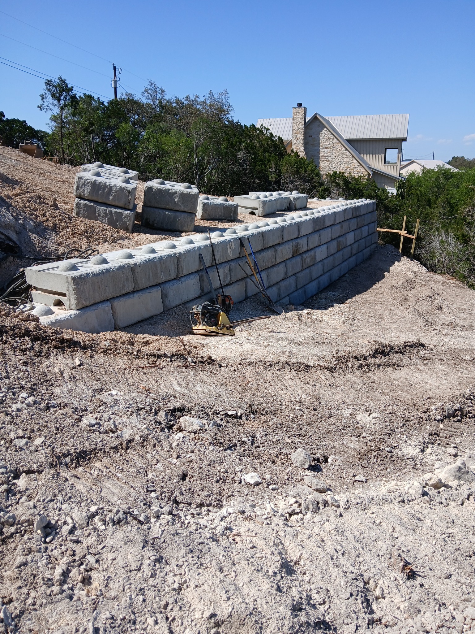  for Thompson Construction in Uvalde, TX