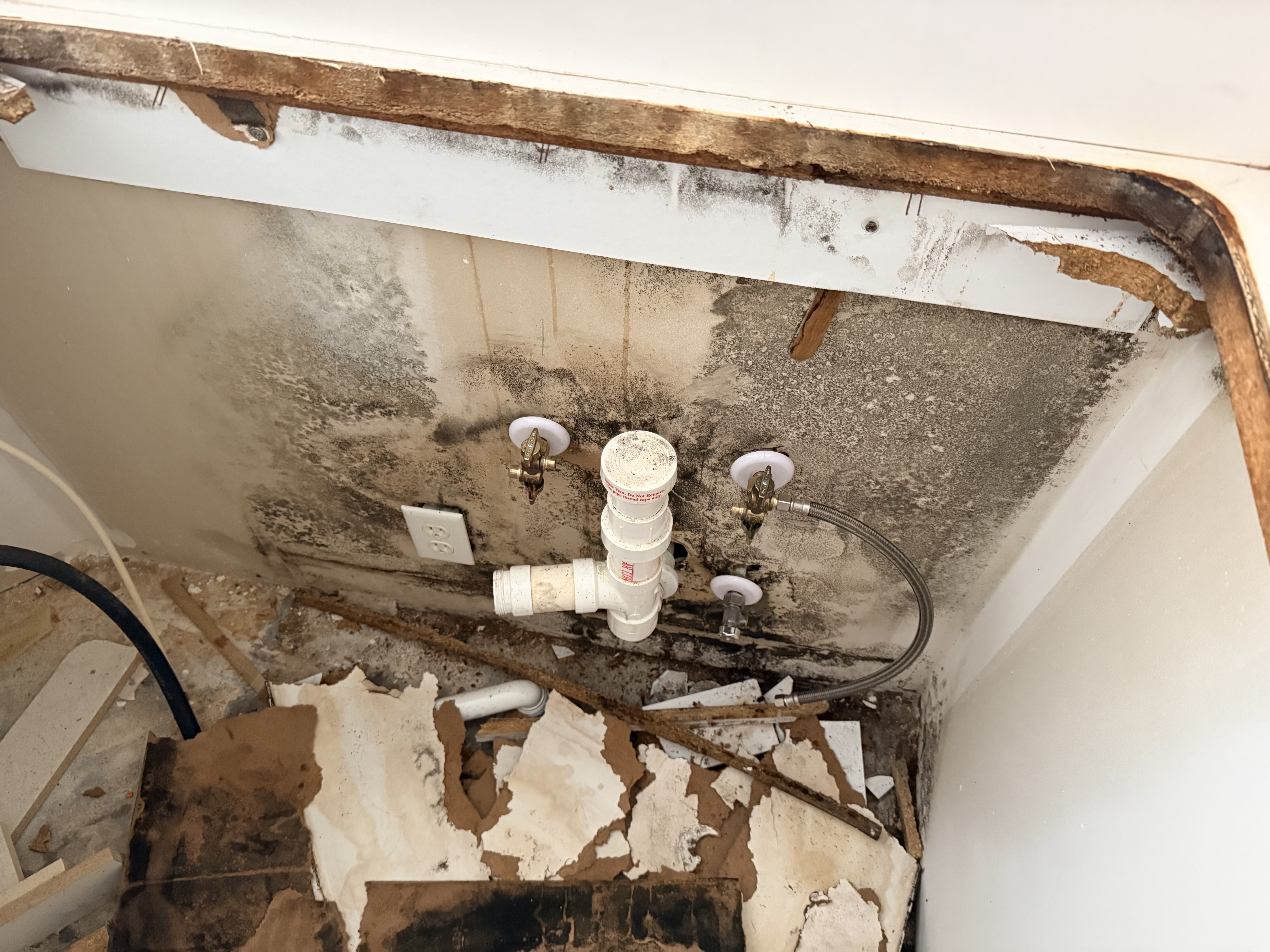  for N&D Restoration Services: When Disaster Strikes, We Come In in Cape Coral,  FL