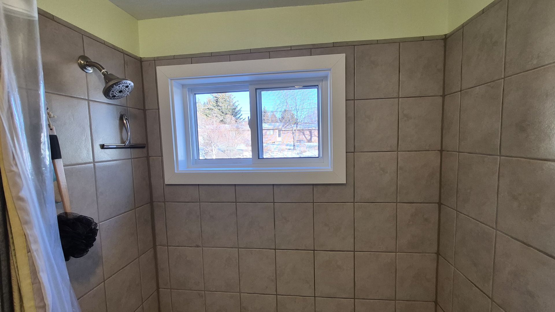  for Vivid Windows in Hurricane, UT