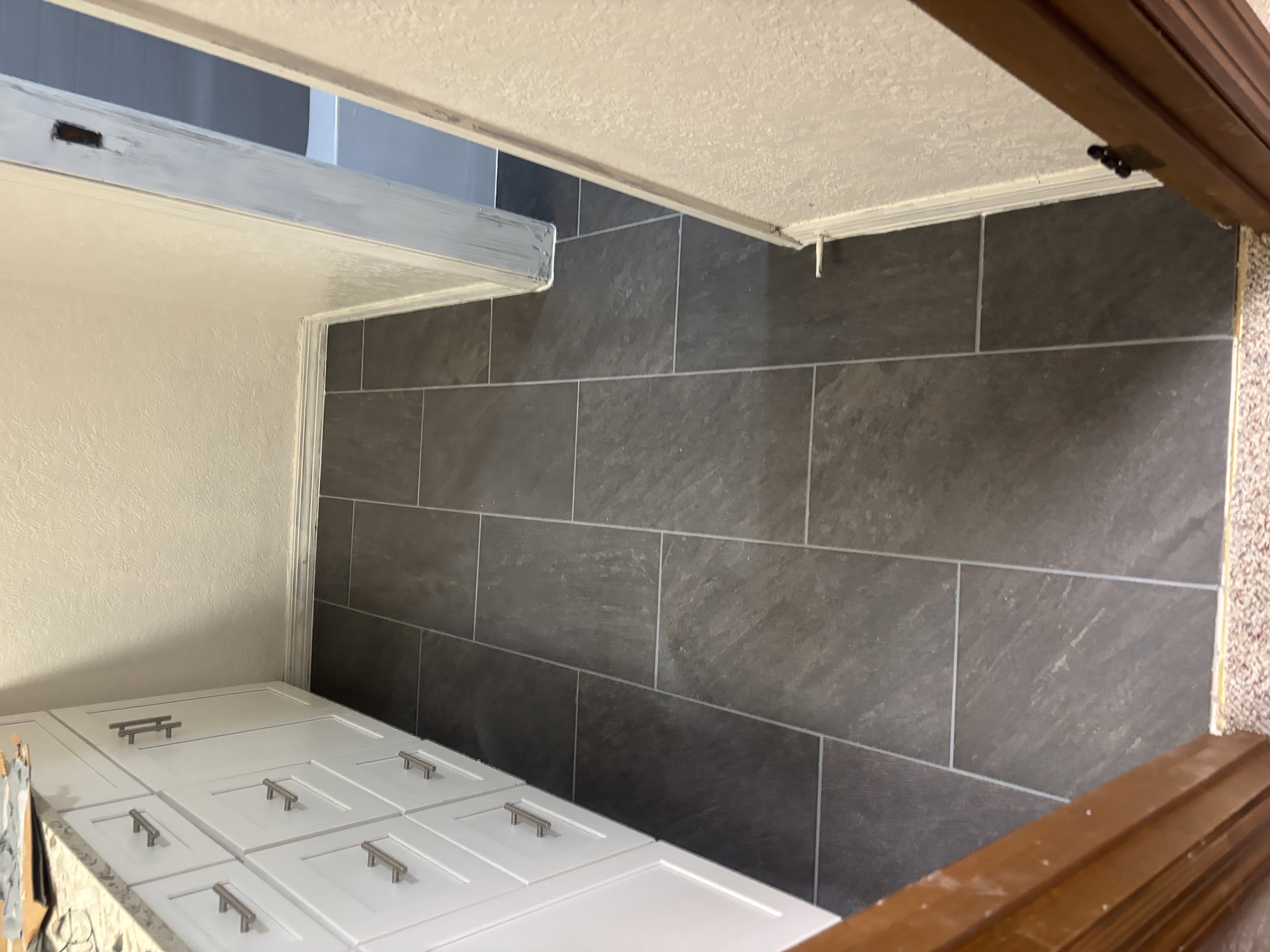 tiling company Salcedos Ceramic & Tile in Bartow, FL