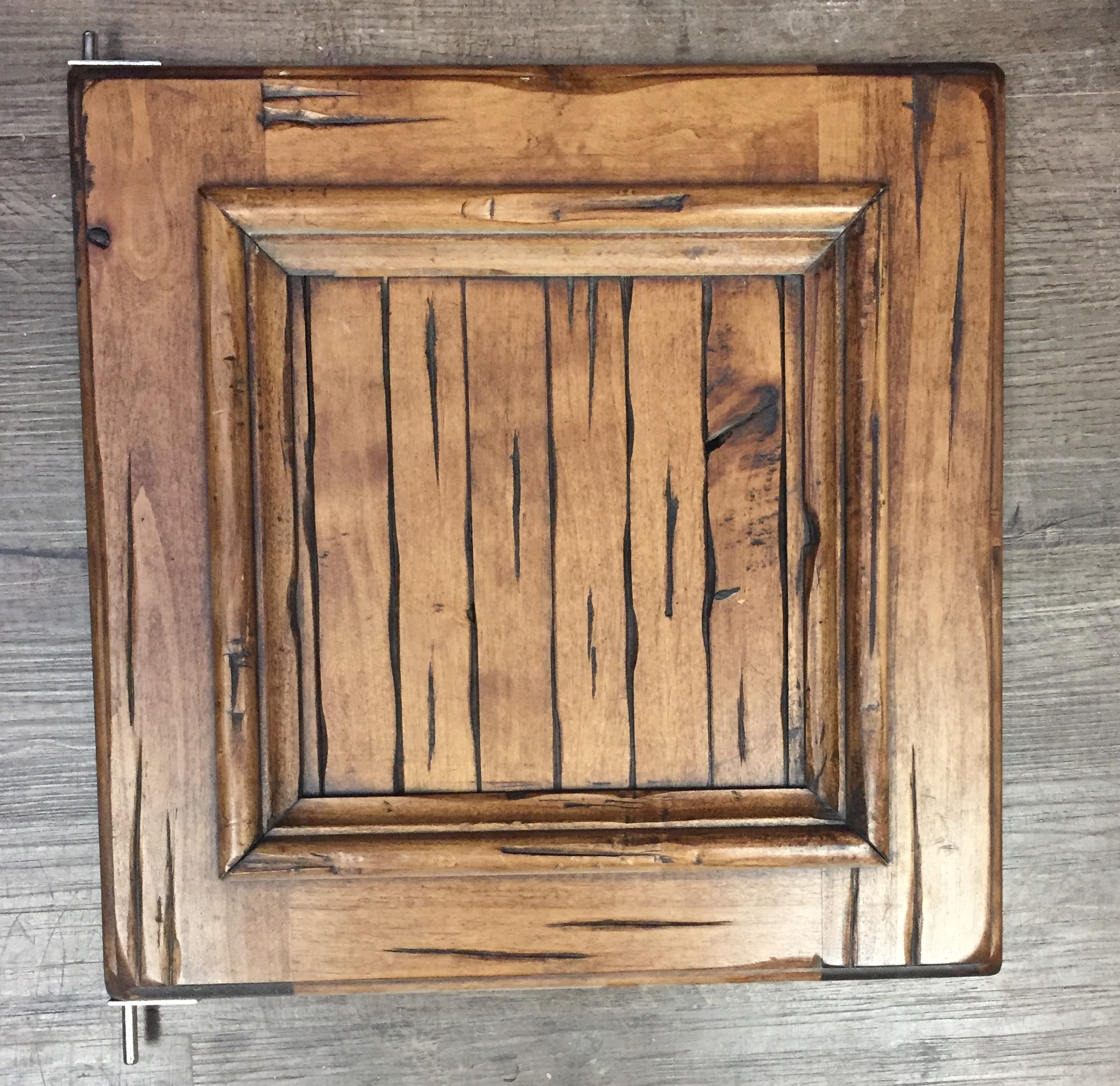 Slat Plant on Mold Heavy Distress