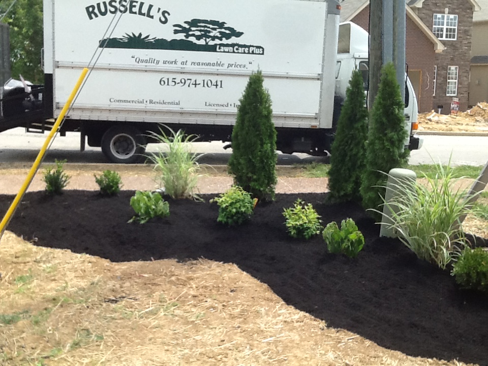 irrigation services & lawn care company Russell's Lawn Care Plus in Nashville, TN