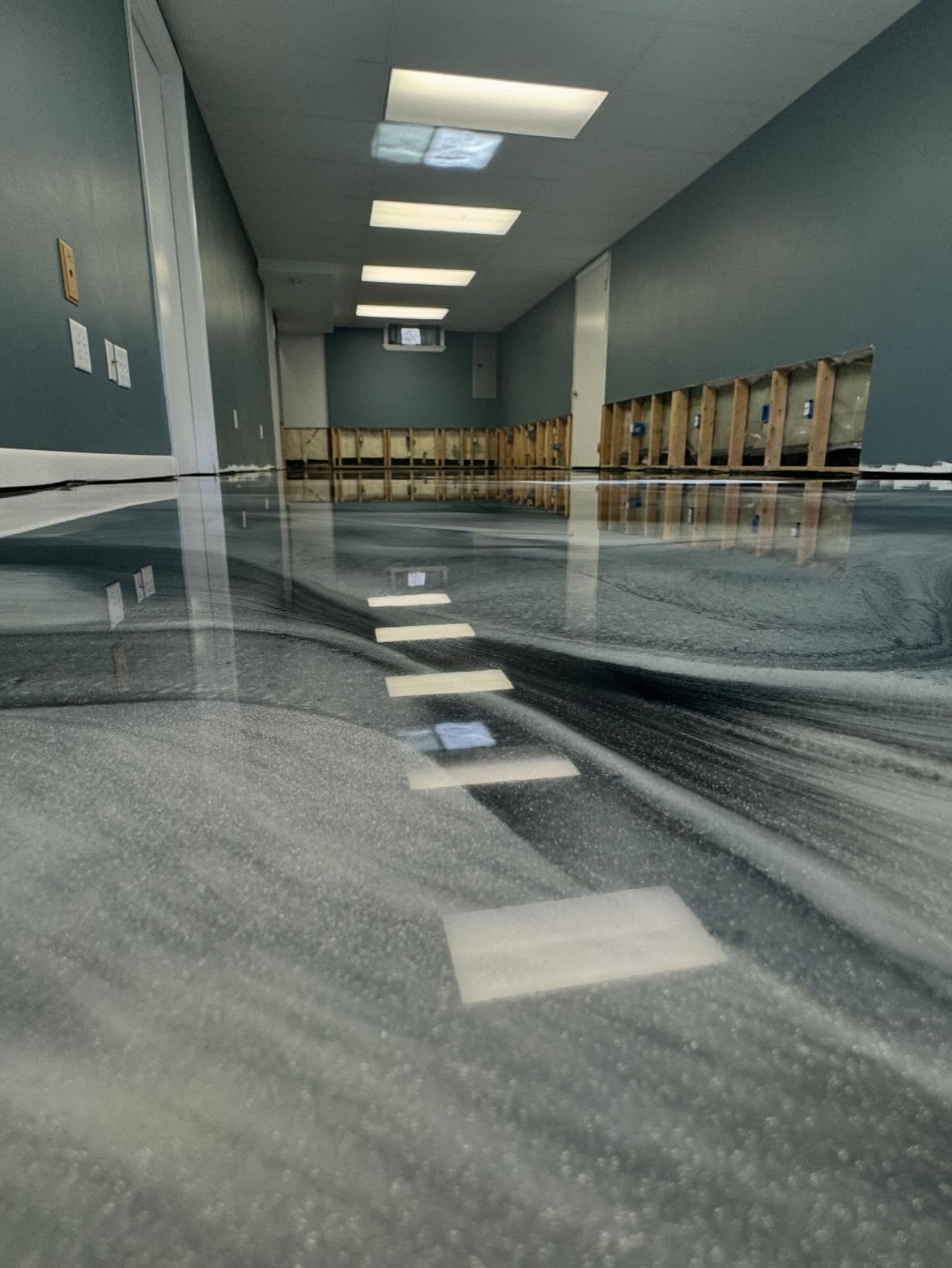 Accu seal epoxy floor coating in Troy, MI