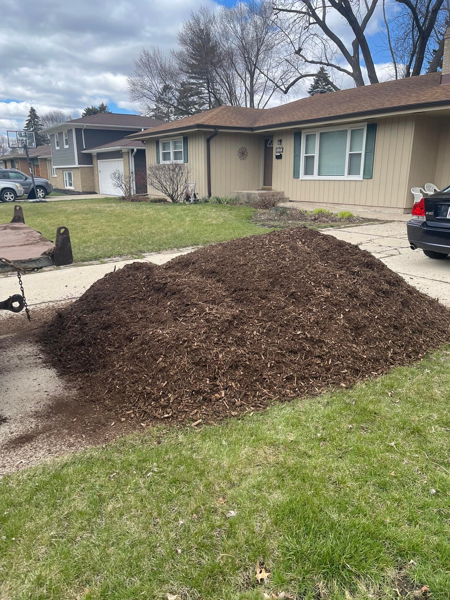  for Henry's Lawn Care in Rockford, IL
