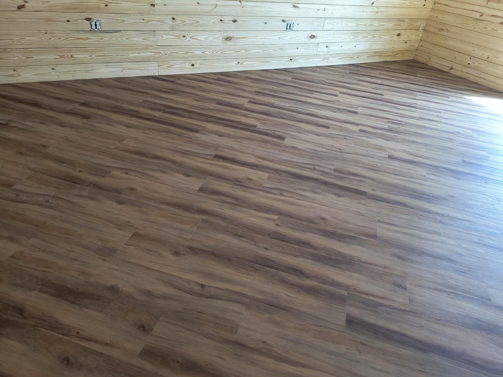 Flooring company Quality Floor Covering, LLC in St. Cloud, MN