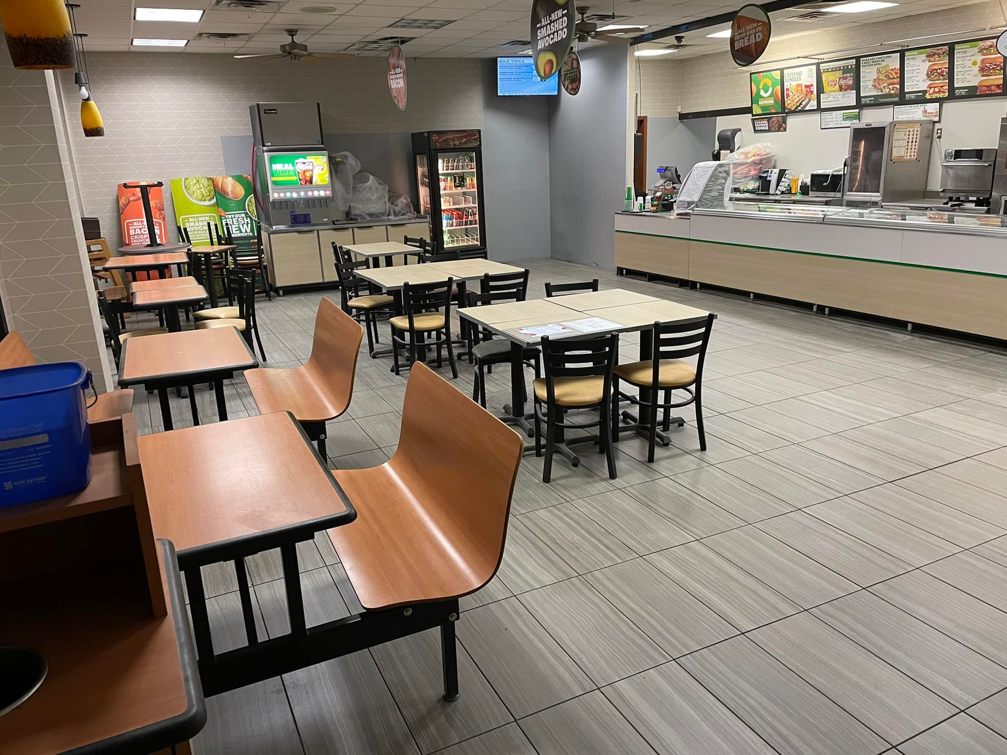 Ice Remodeling team in Vinita, OK - people or person