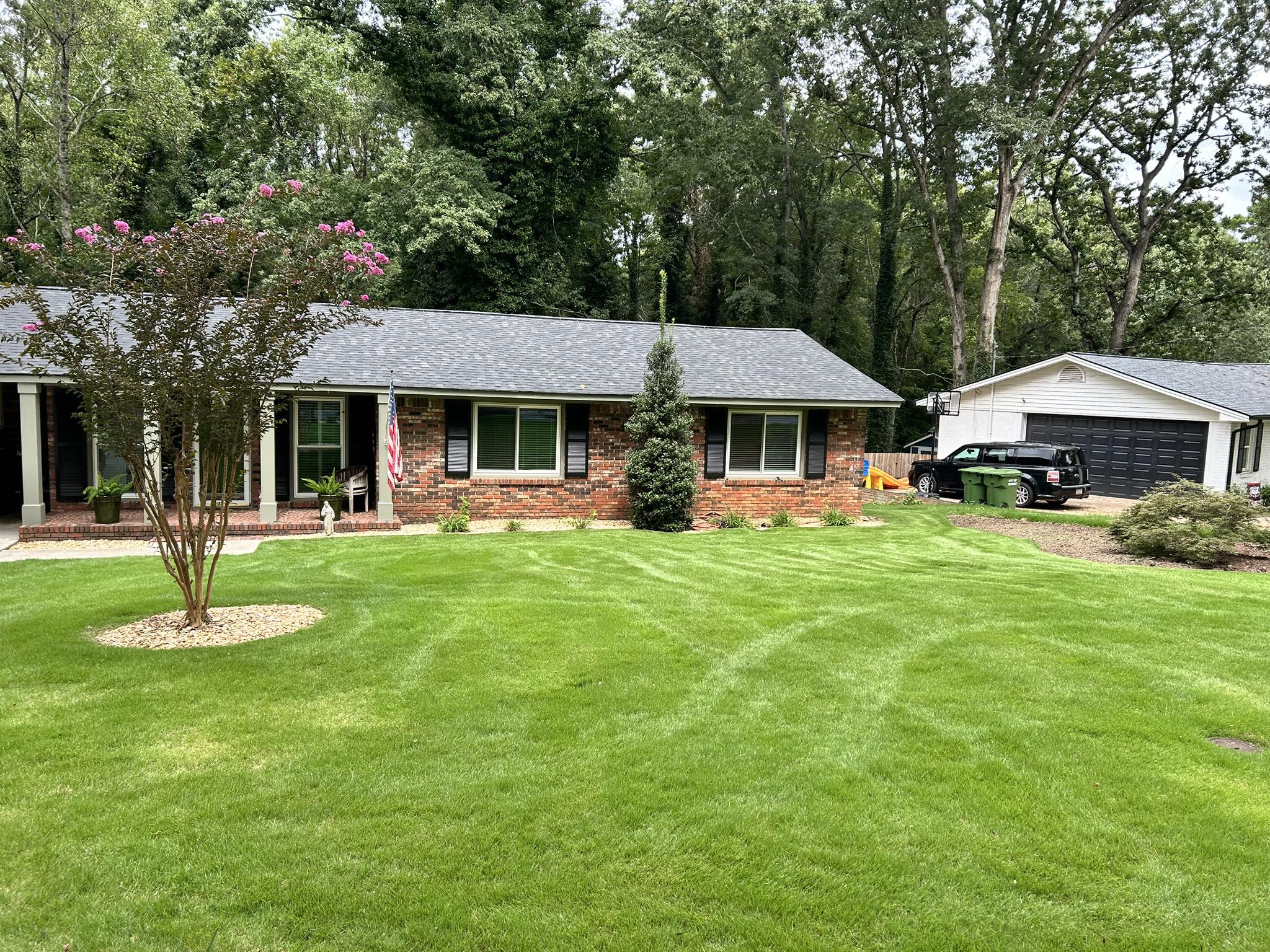  for Castillo’s Lawn Care in Monroe, GA