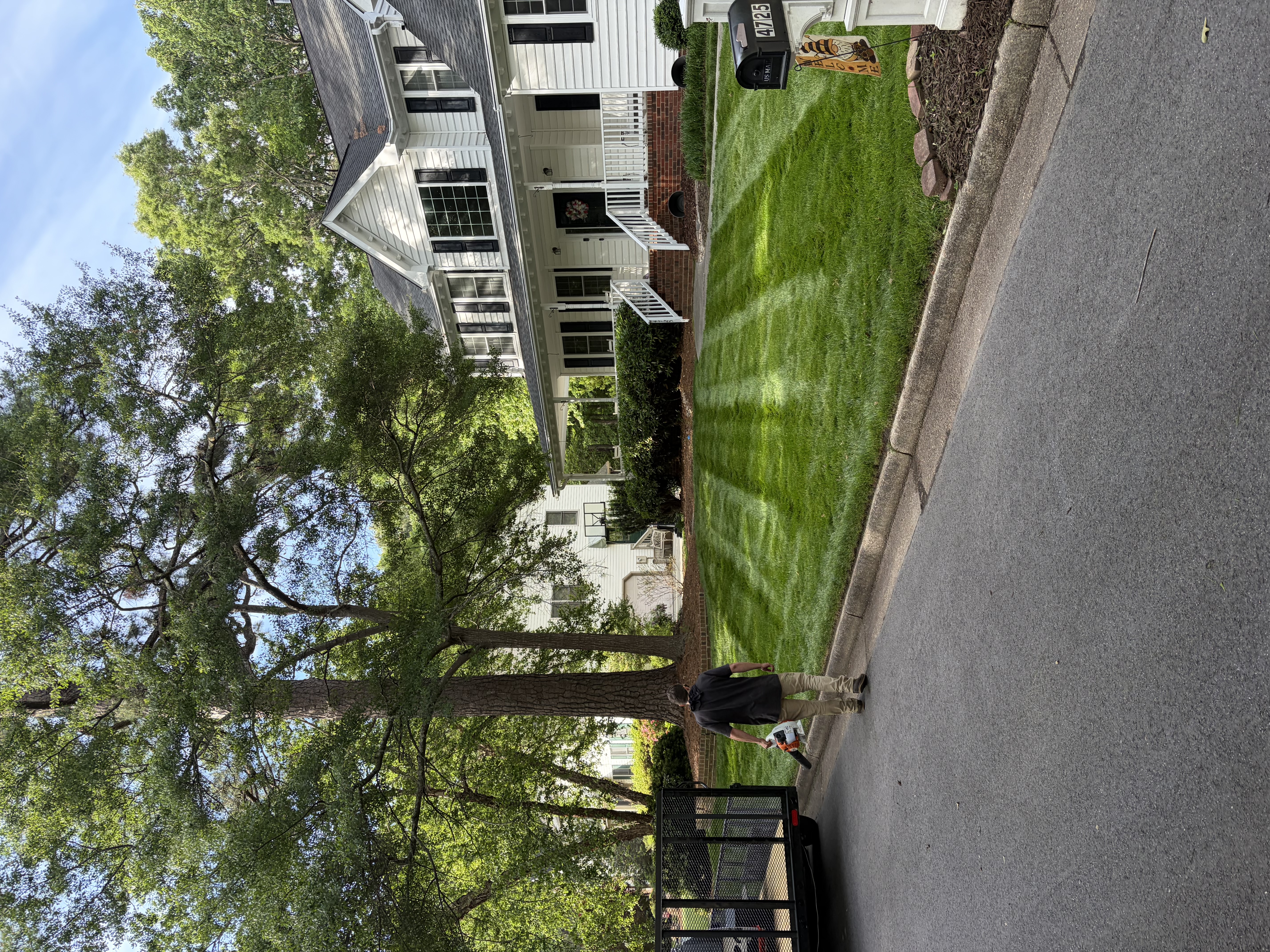  for Quinten's Landscaping and Exterior Services LLC in Chesapeake, VA