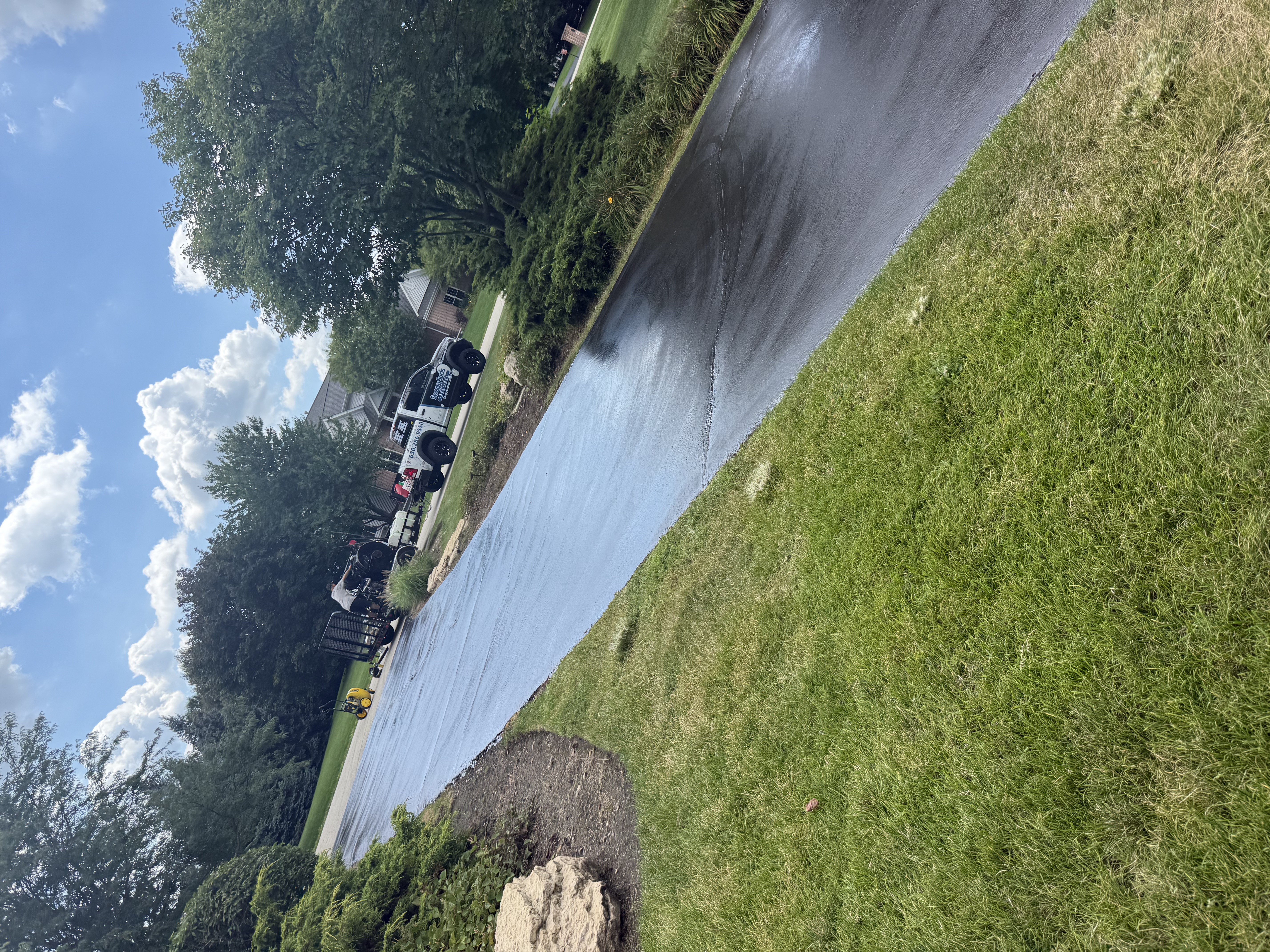 Black Diamond Sealcoating team in St. Charles, IL - people or person