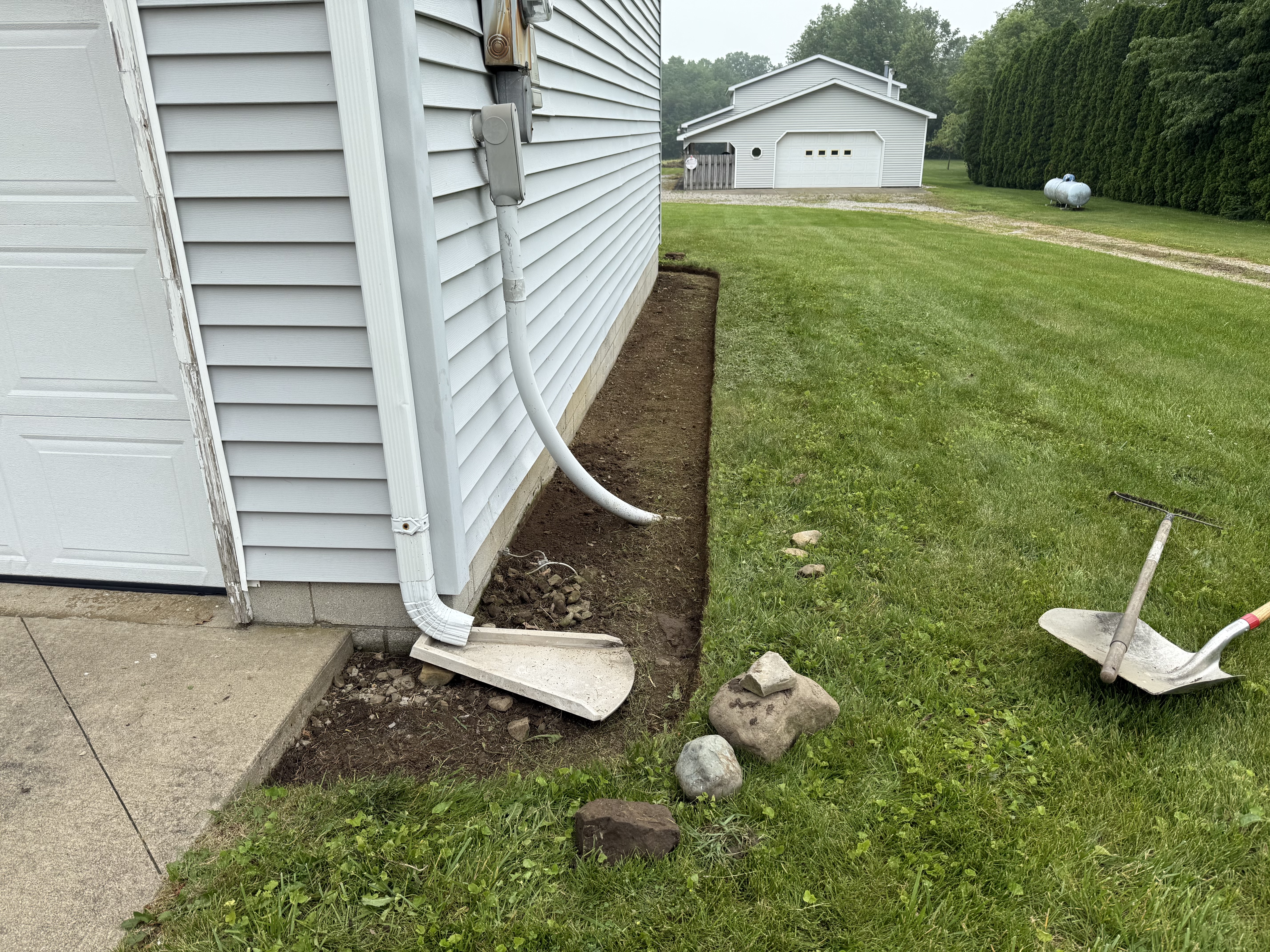  for F&R Landscapes LLC in Lagrange, OH