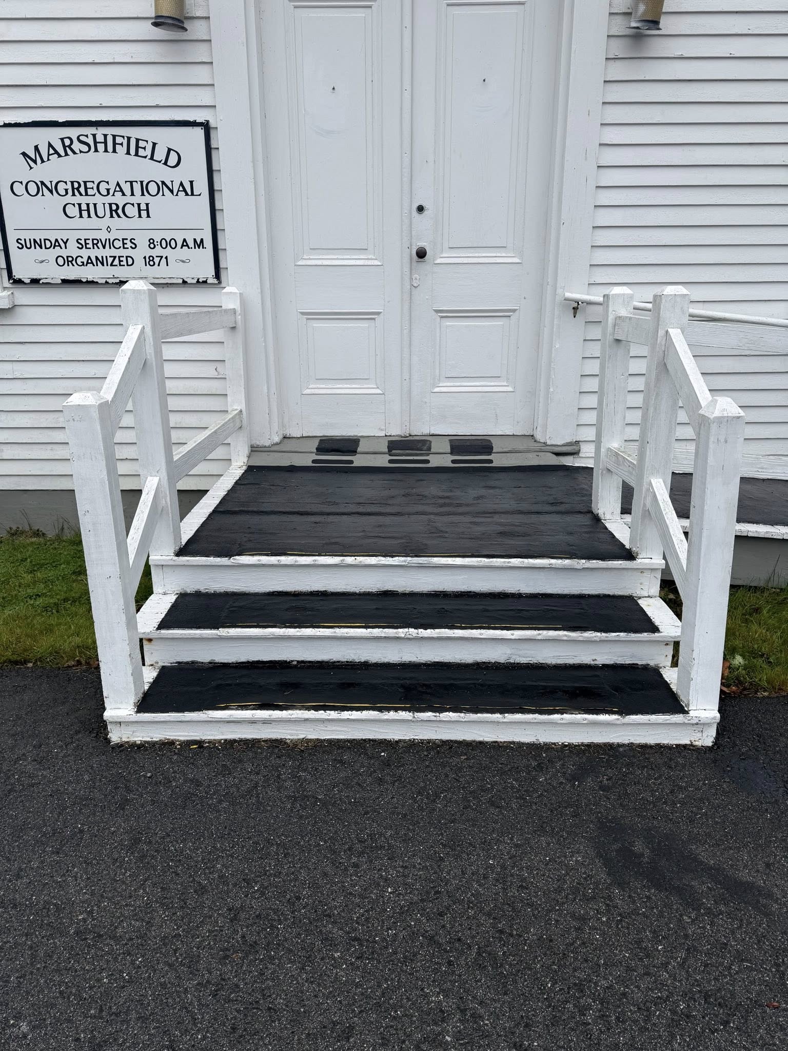 Righteous Roofing & Renovations team in Lubec, ME - people or person