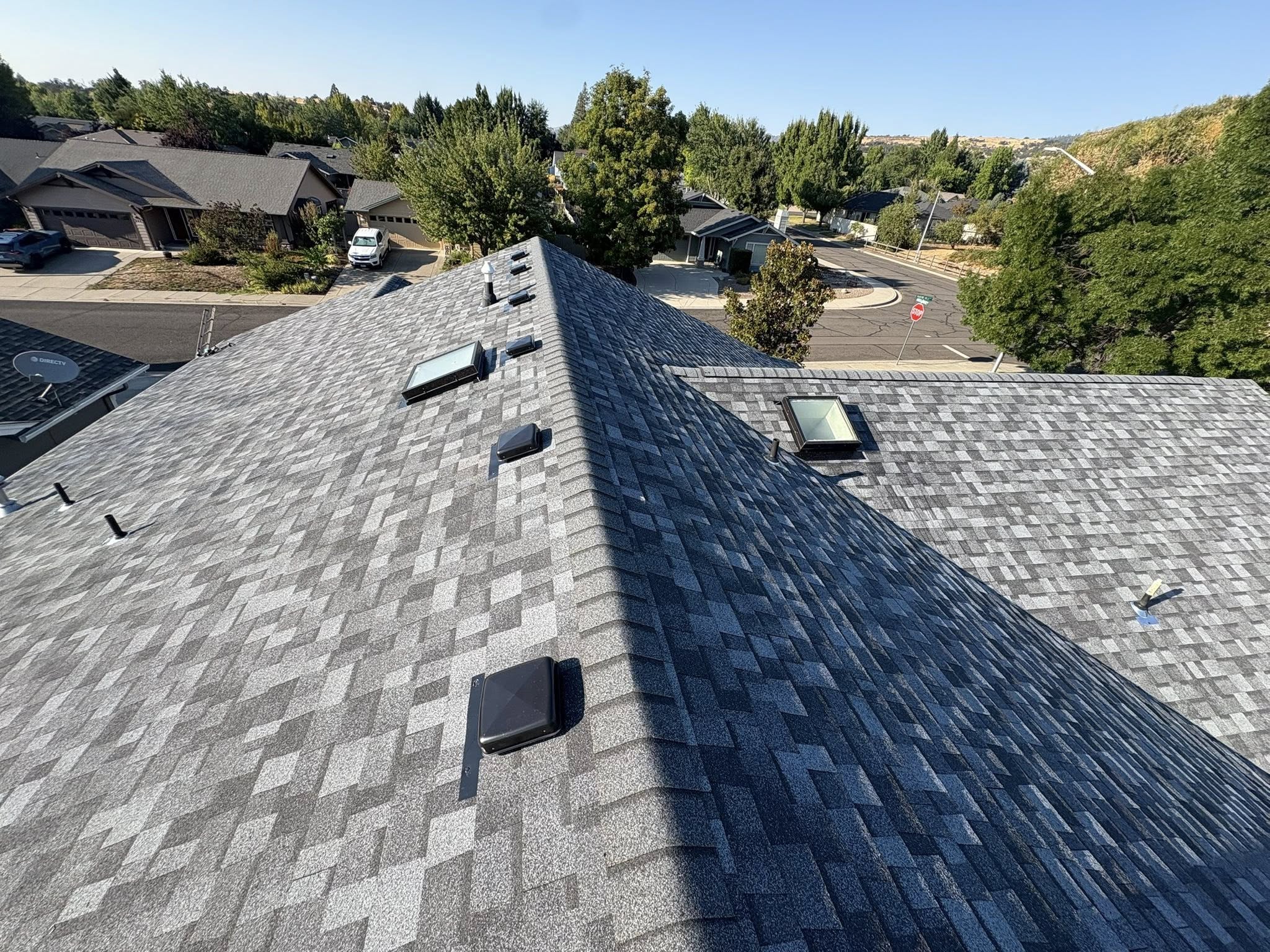  for Crestwell Roofing Plus LLC in Grants Pass, OR
