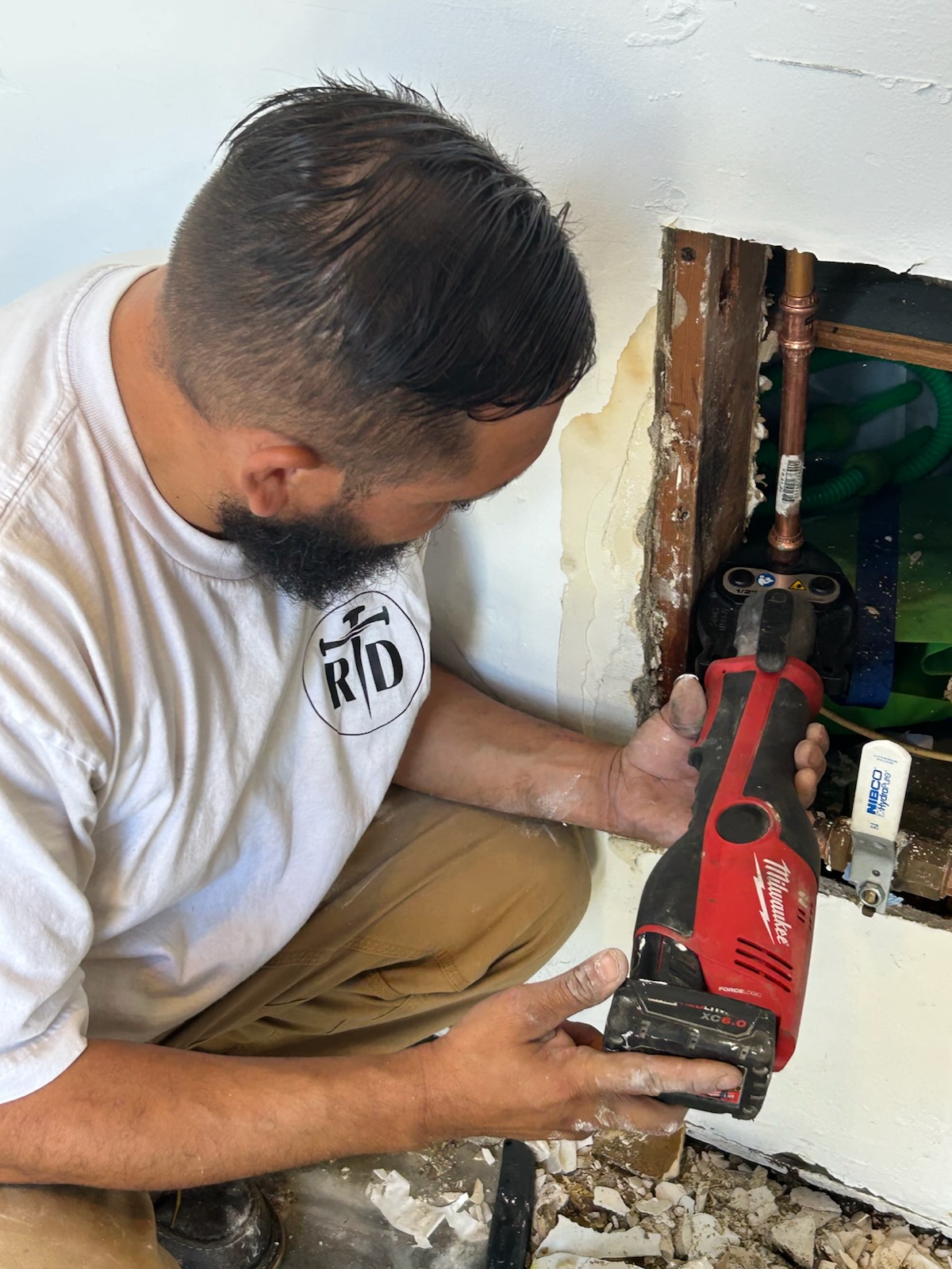  for Resurrected Designs Construction in Lakewood, CA