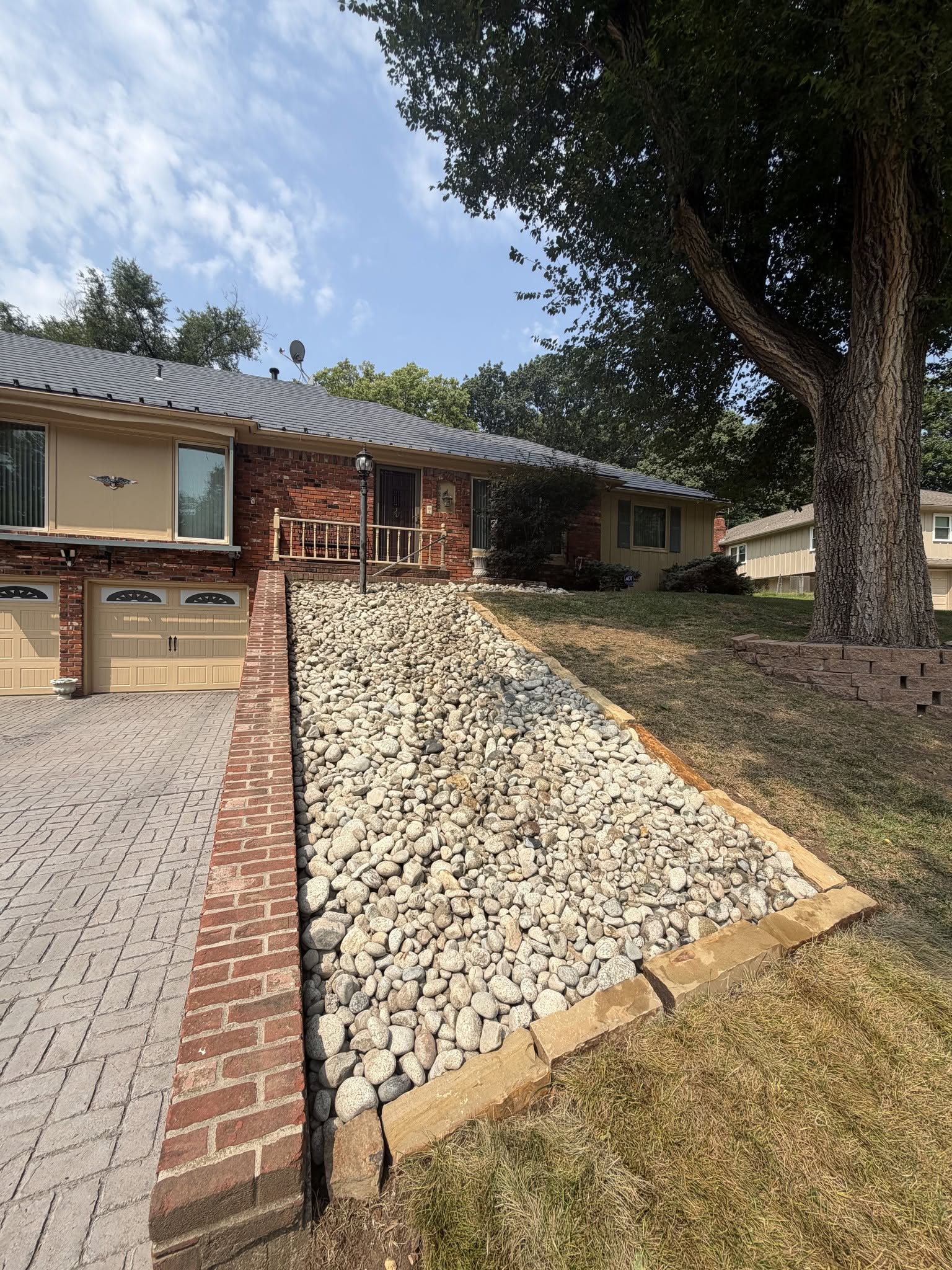 Retaining wall built in Overland Park, KS