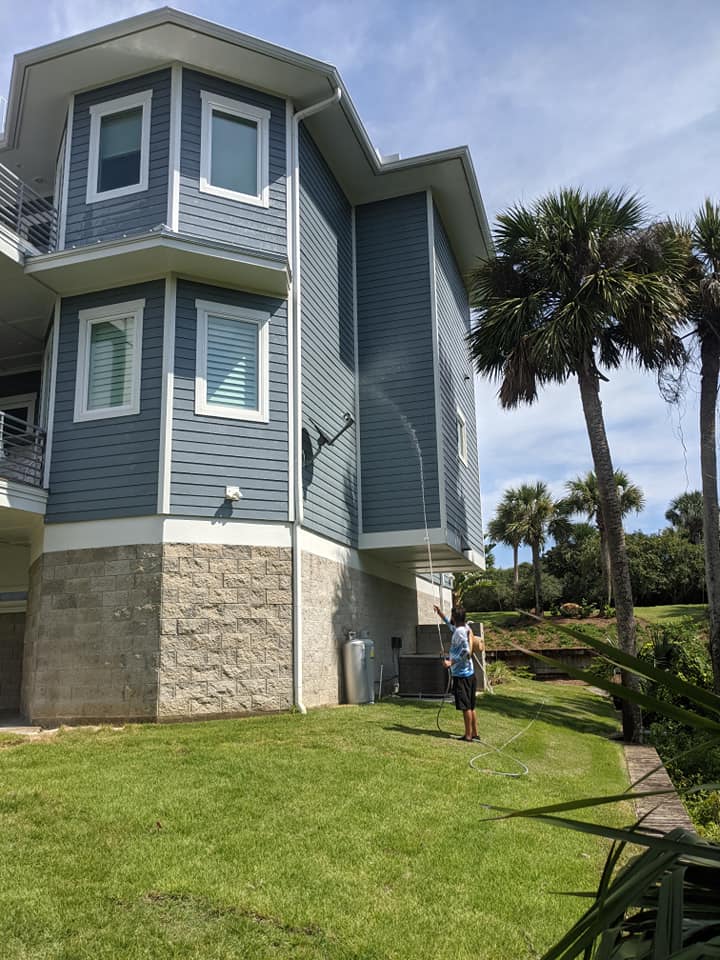 Jacksonville, FL The Best Pressure Washing & Paver Sealing Tabler