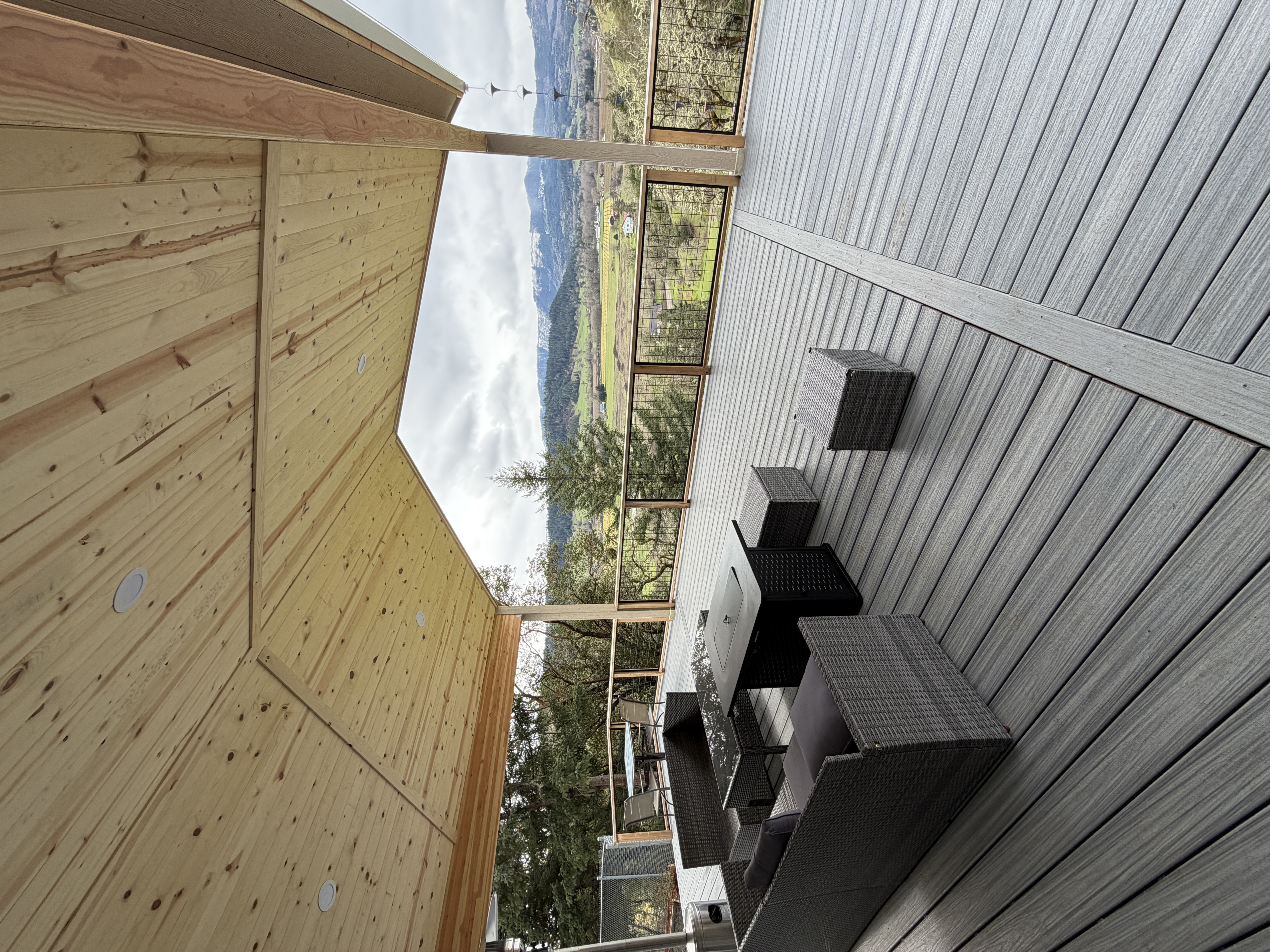  for Gomez Construction LLC in Roseburg, OR