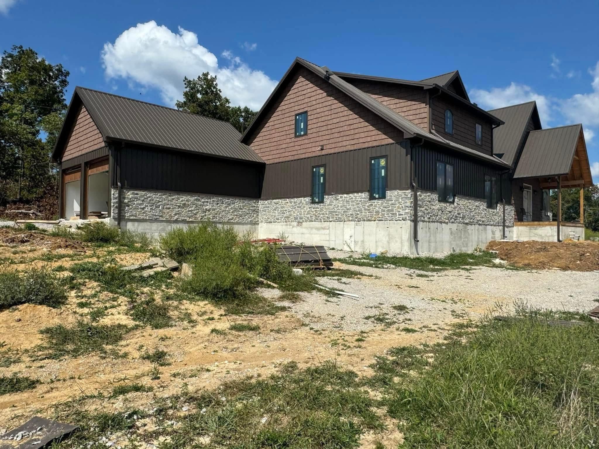 Construction & Exterior Remodeling company KY Gutter Pro & Specialty Roofing Systems in Monticello, KY