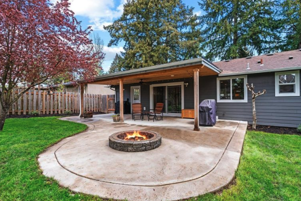 for Max Construction in Hillsboro, OR