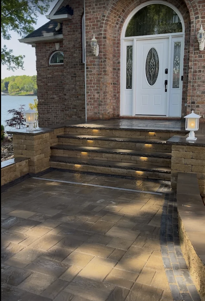 Oasis Outdoor Living, LLC team in Huntersville, NC - people or person