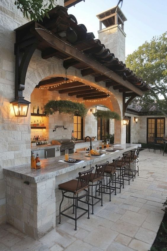 Custom luxury home built by Luxurious Construction LLC