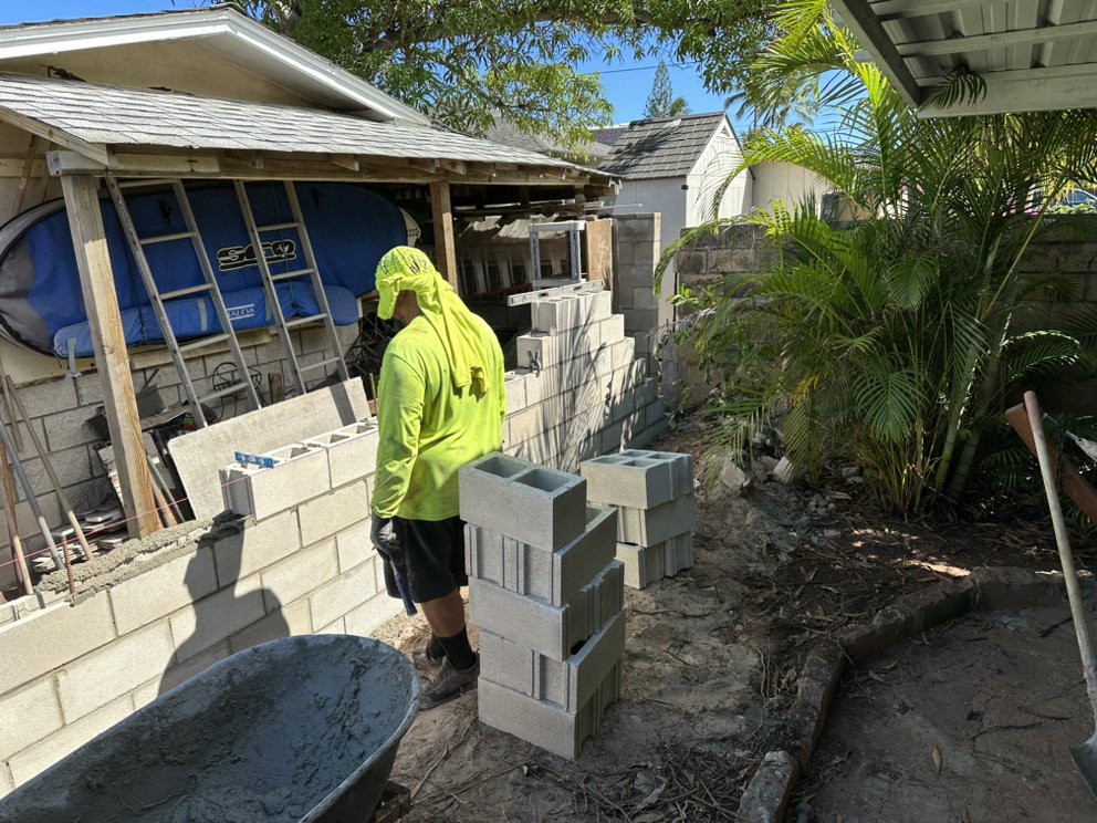  for Maka’s Akamai Masonry LLC in Kaneohe, HI
