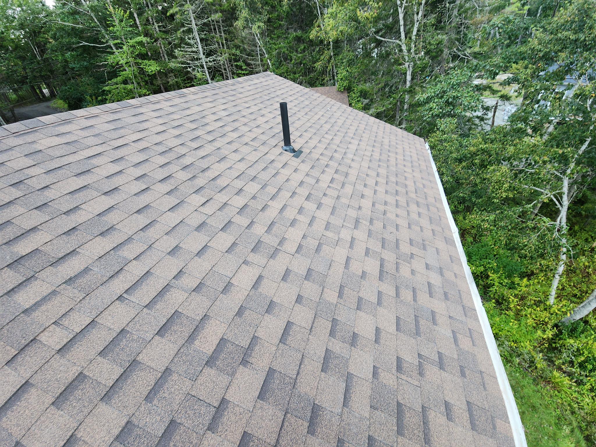 Roofing company Maine Roofing and Siding in Richmond, ME