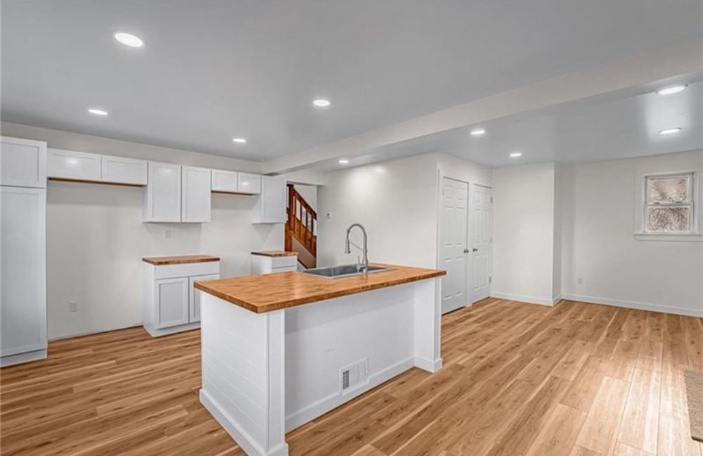  for Dahntahn Construction in Pittsburgh, PA