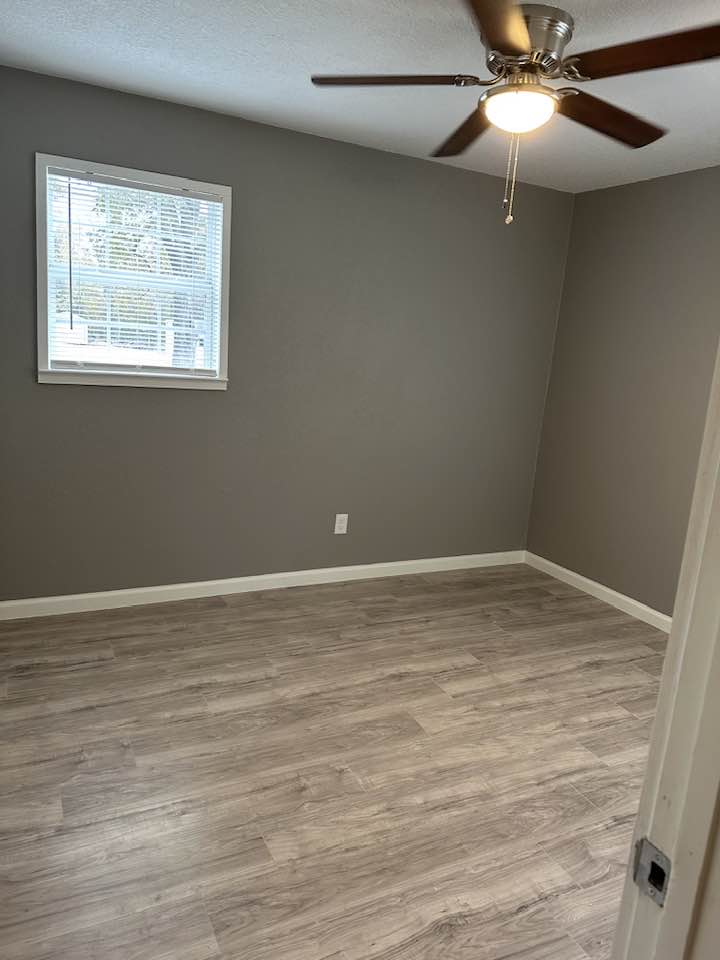 Jones Construction & Flooring team in Bogata, TX - people or person