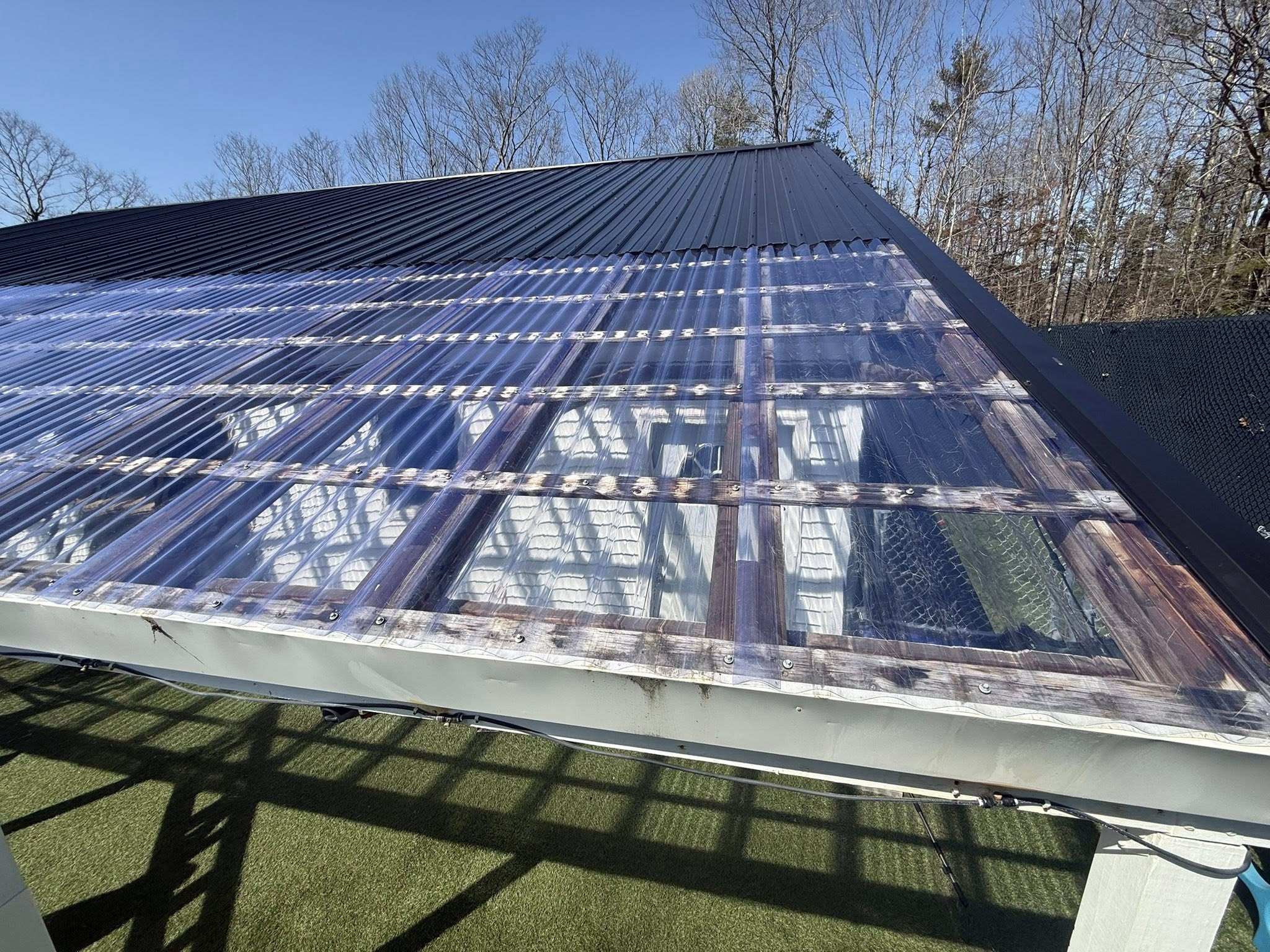 Roofing company Maine Roofing and Siding in Richmond, ME